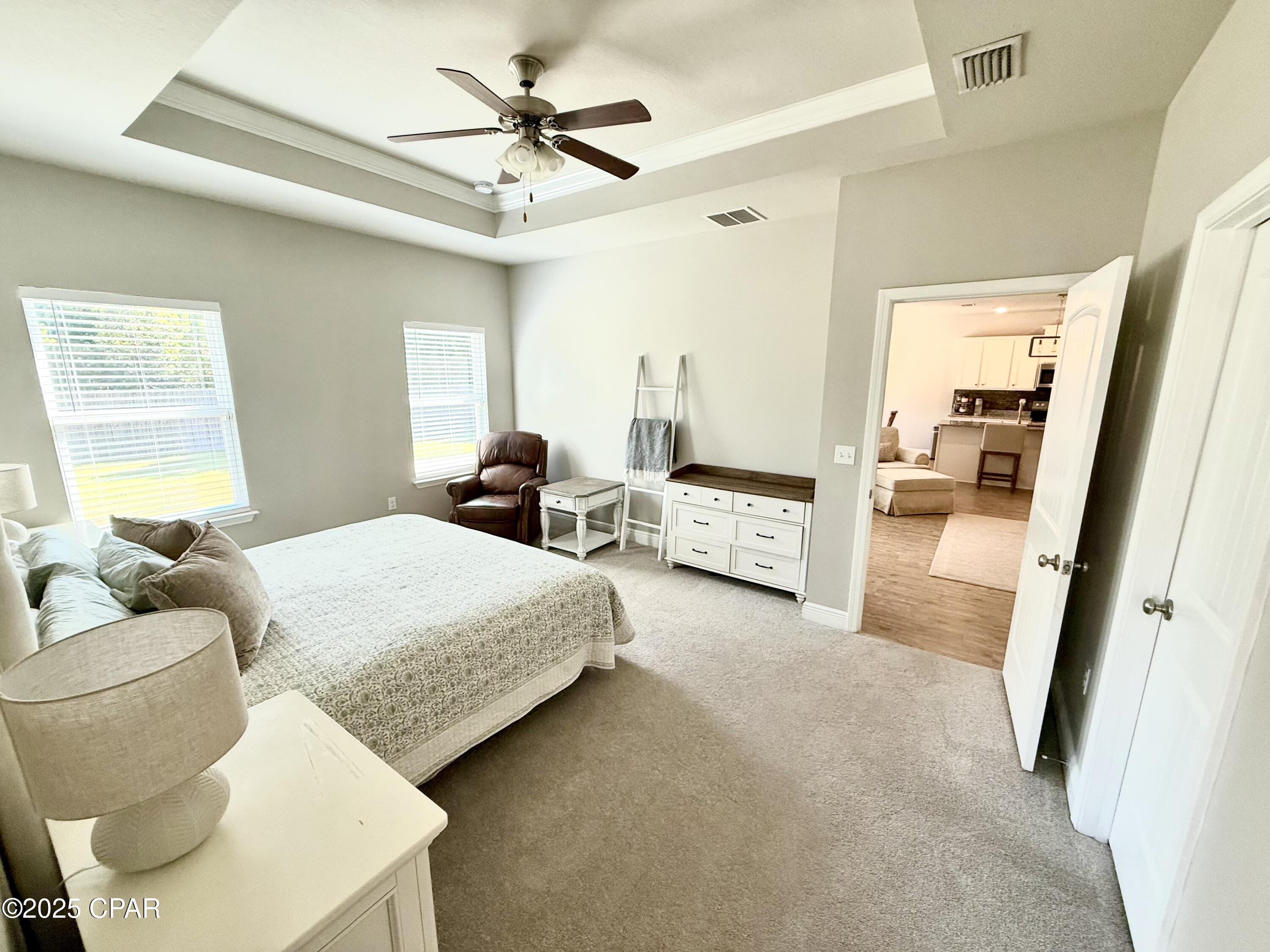 813g0igsfmncmof5mg Qt_y0zoozdgnlmecpfvn619g