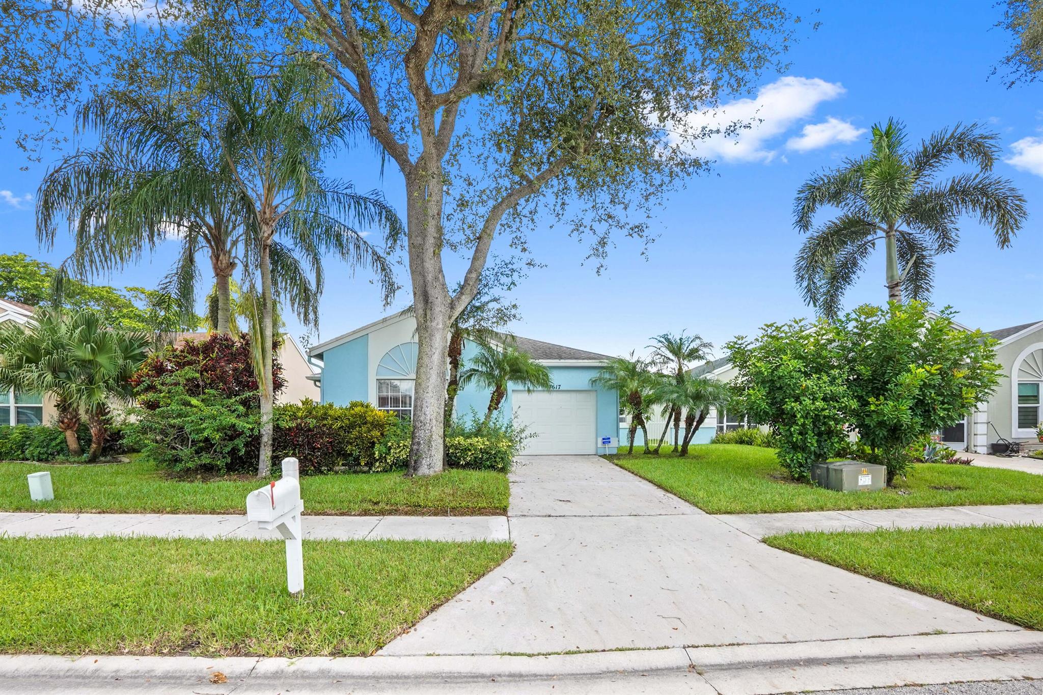 7617 Mansfield Hollow Road, Delray Beach, Florida 33446