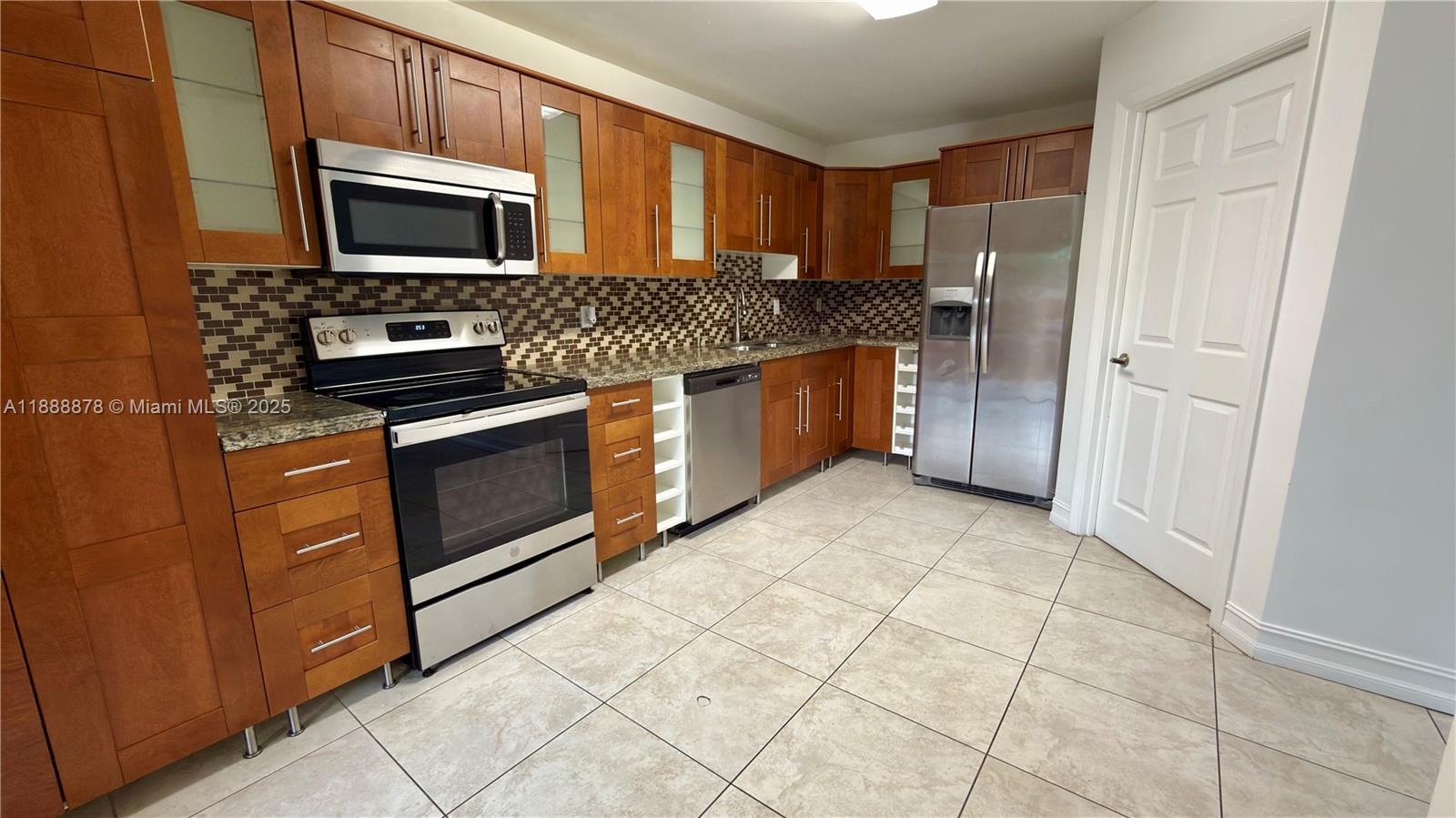 Property photo # 2