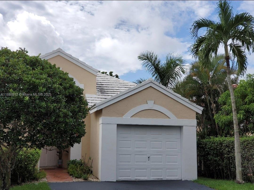 Property photo # 0