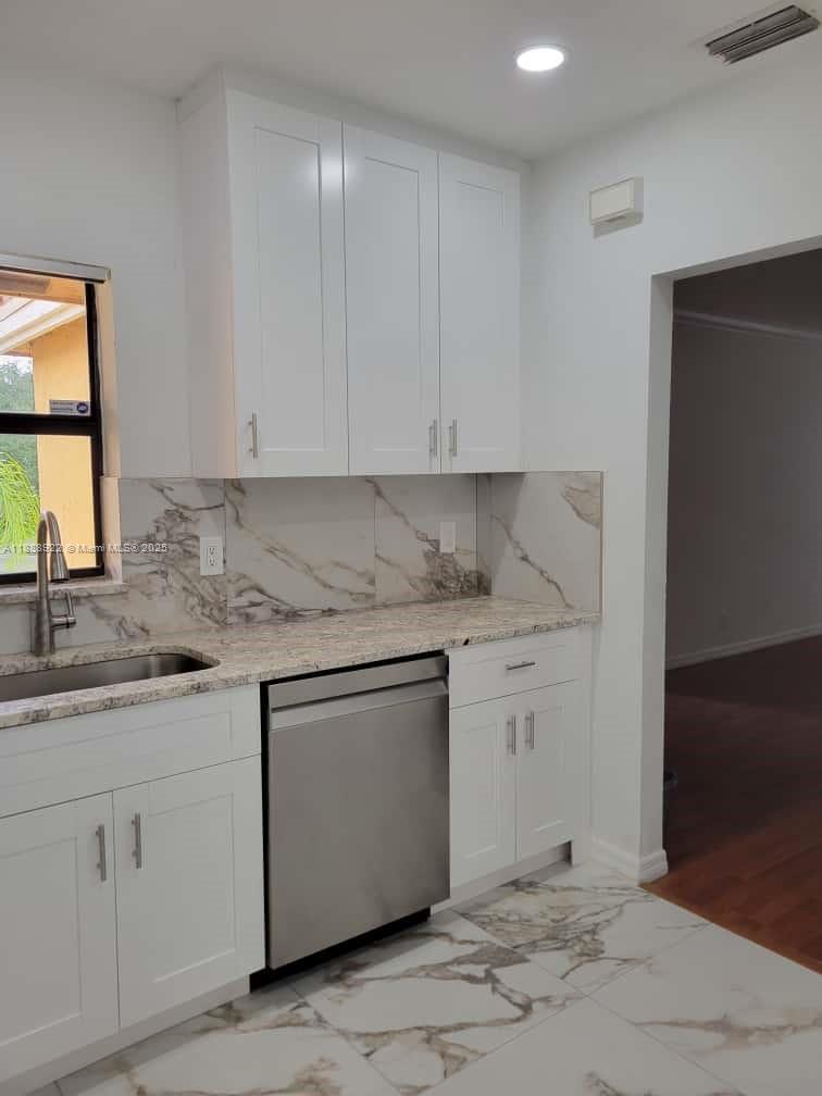 Olivine At The Township