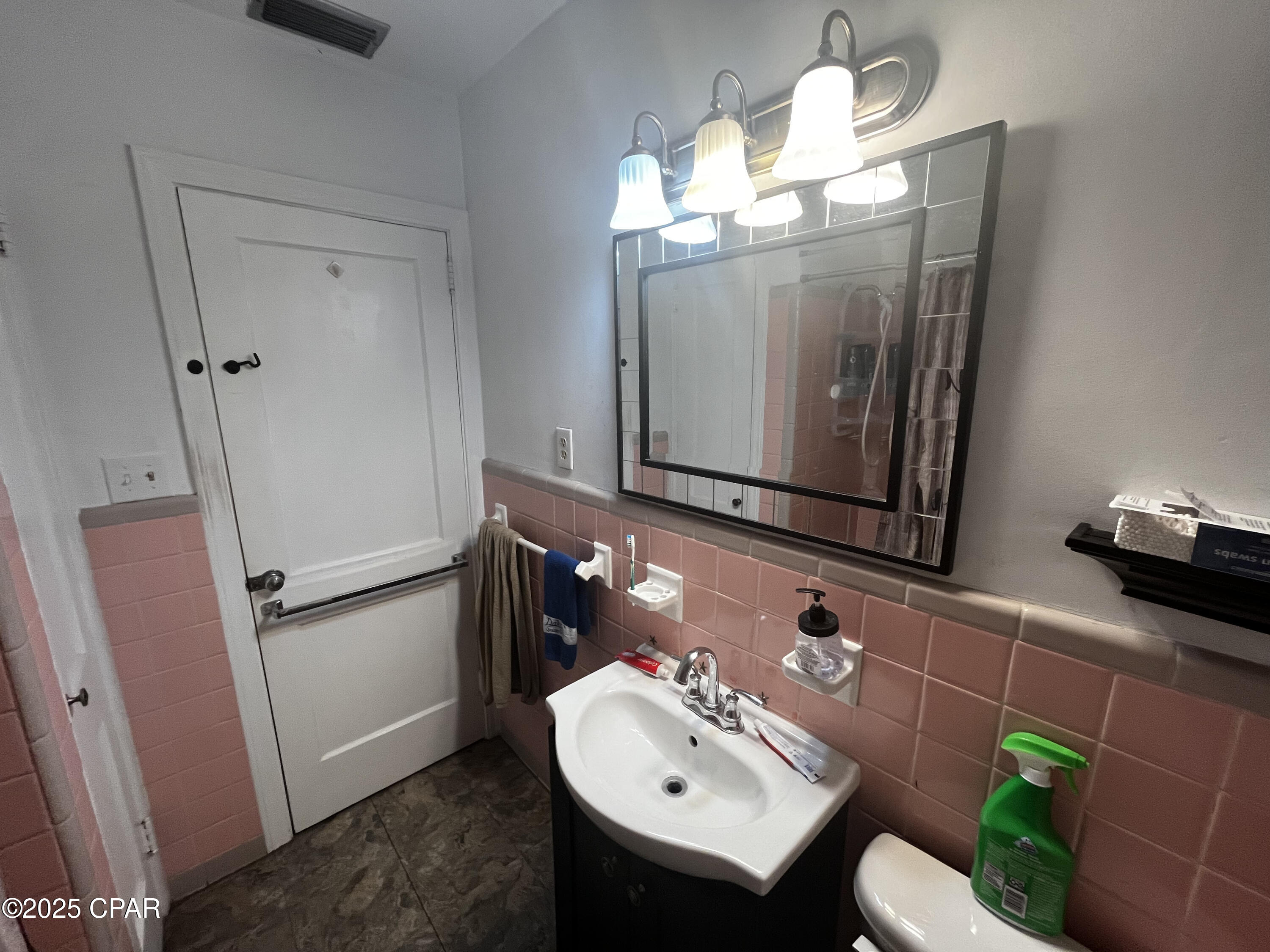 Hi5jh1jgyvddekzp6b9j0 V6anlzndylpmfeuvnku8m