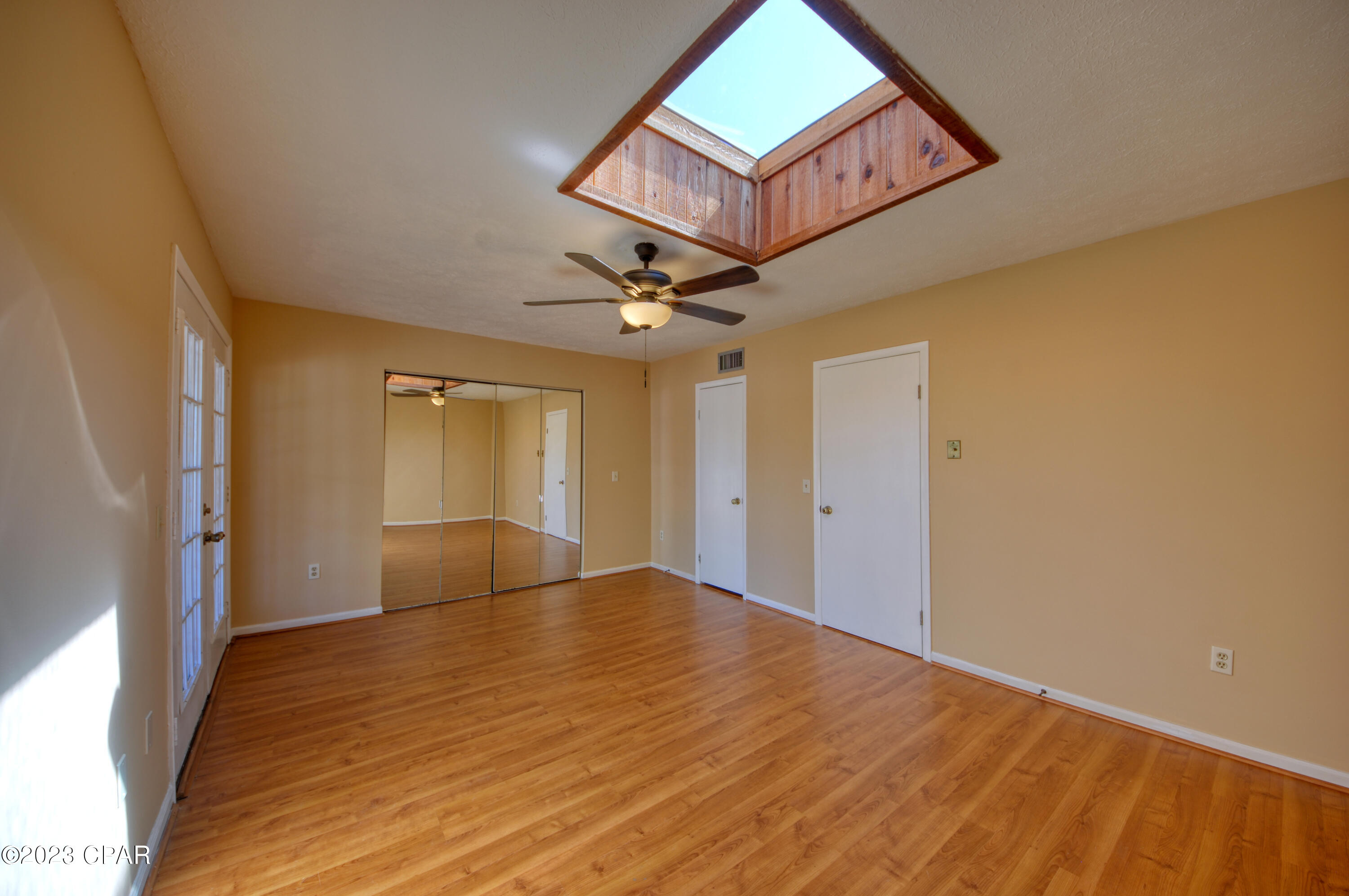 Ojygdxku6yjrpj3ef8khsacqdgjis6cjslpifyx5_gy