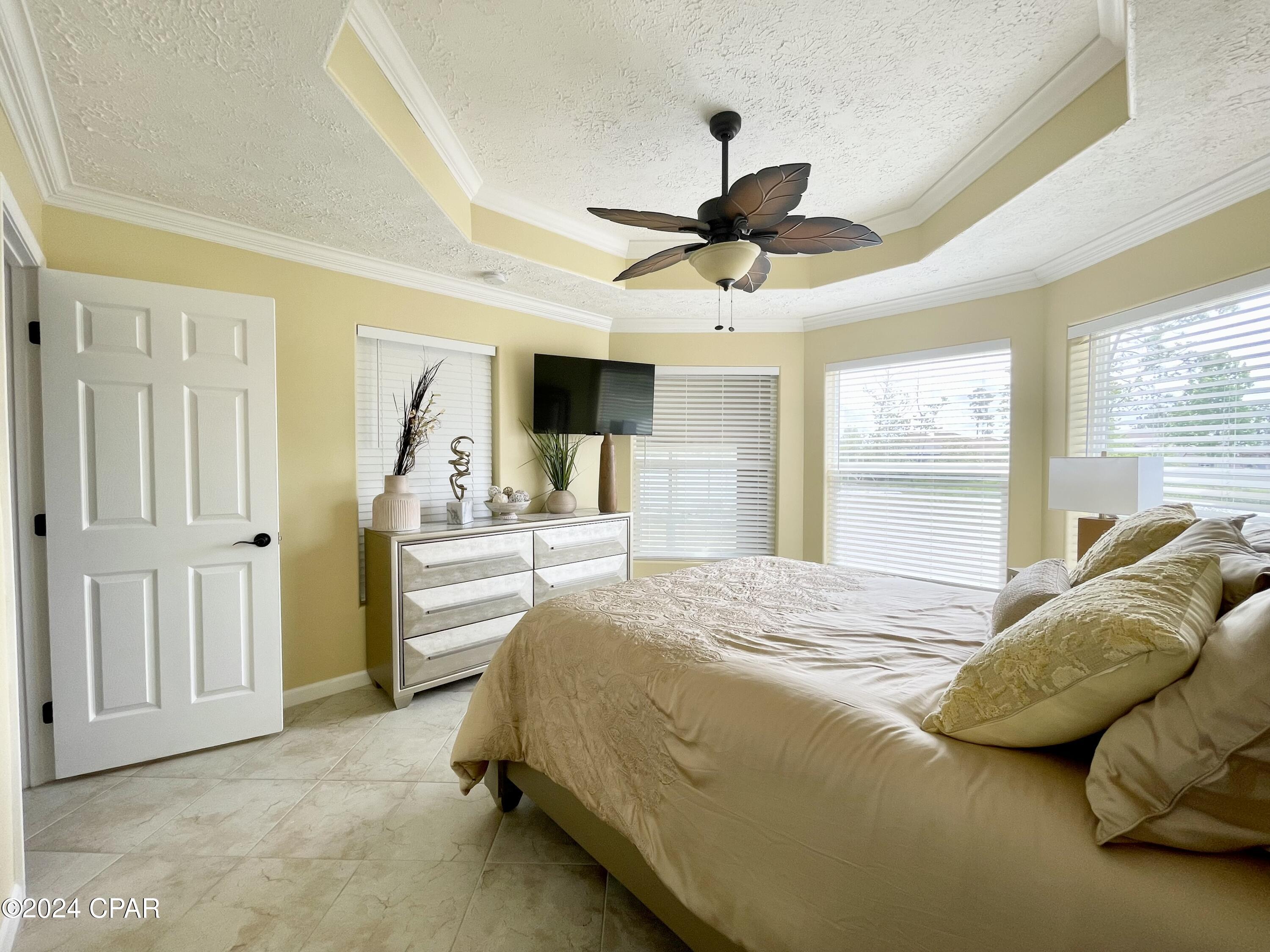 5lx Bw4uibxxawkvgvtwml0d Zrh1snqs Bfdblo2eg