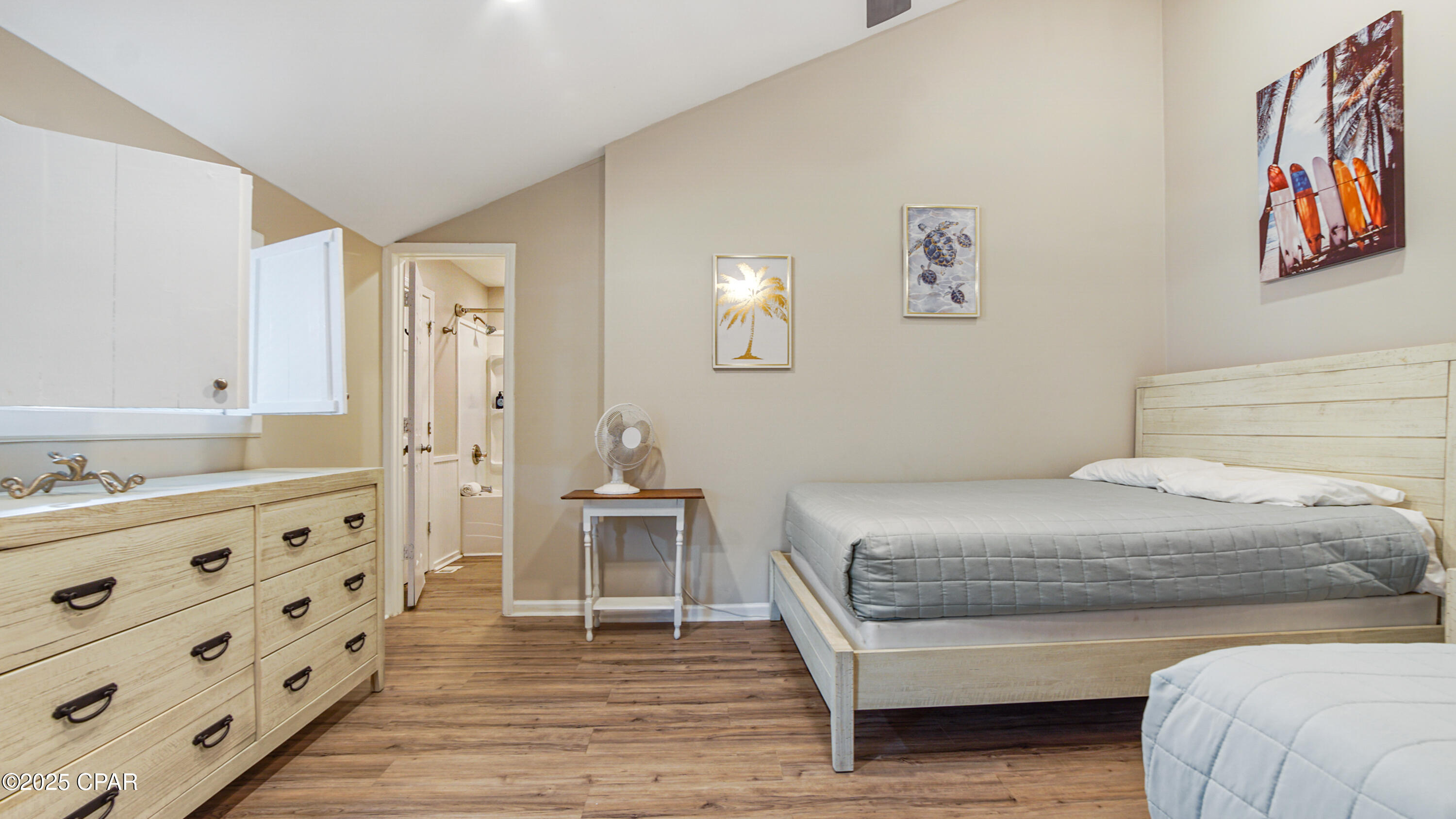 Image 17 For 17462 Front Beach Road 25b