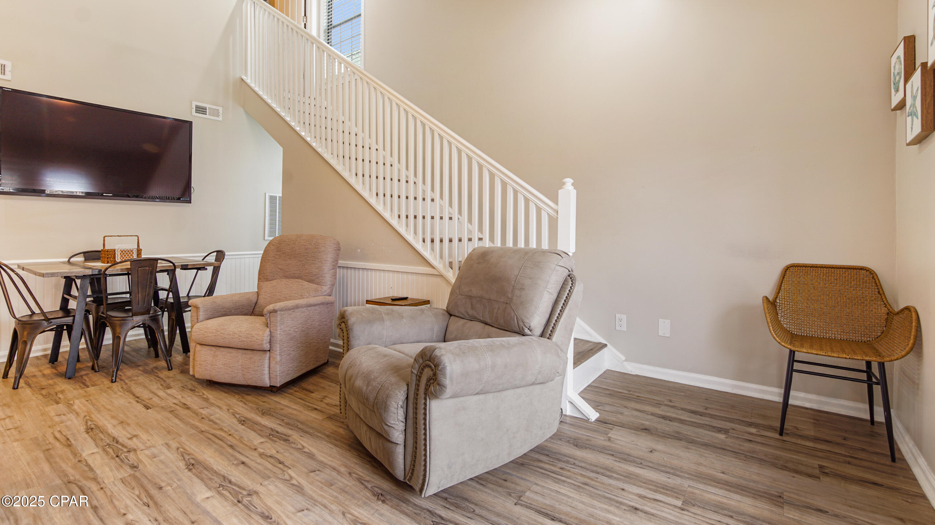 Image 4 For 17462 Front Beach Road 25b