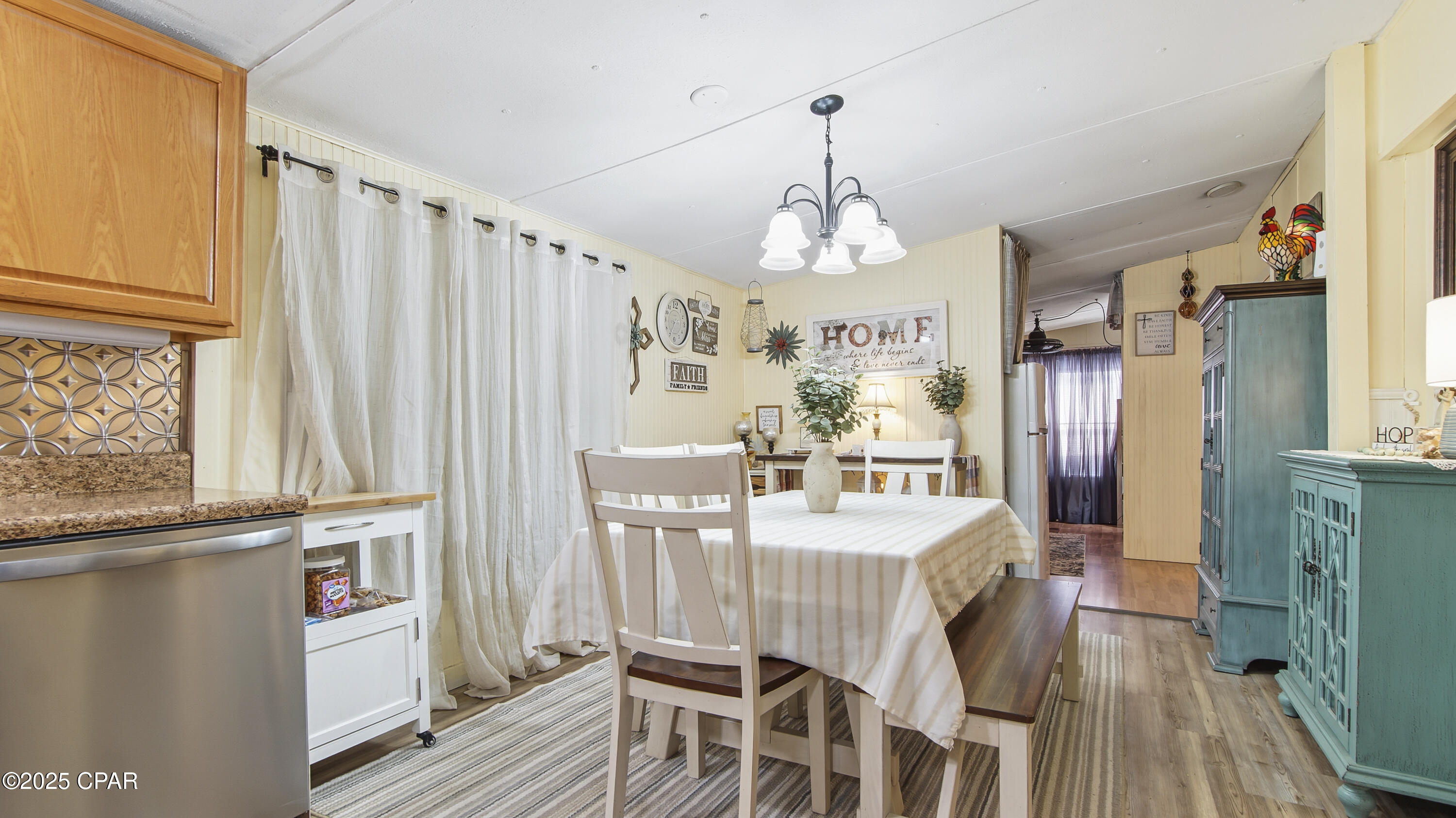 Qbnrwdsccpztji3k6ic4y_rmjaezrl2fgb2 B610vc8