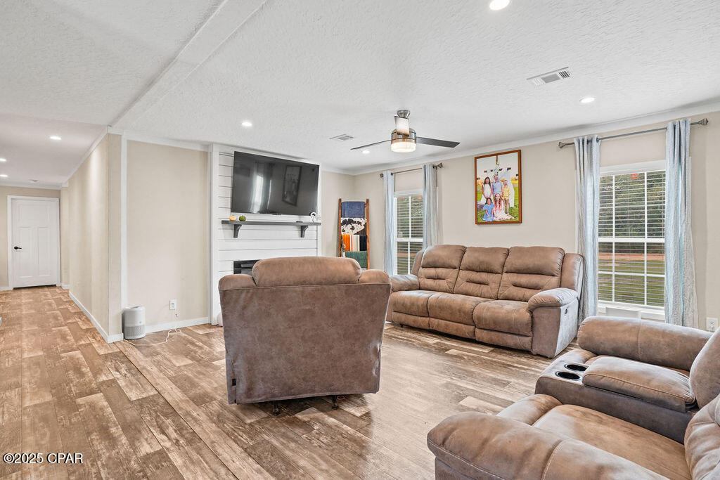 Fby0gph9t4l4pmjokkru6smmtur4kwmibvjtyuedbhw