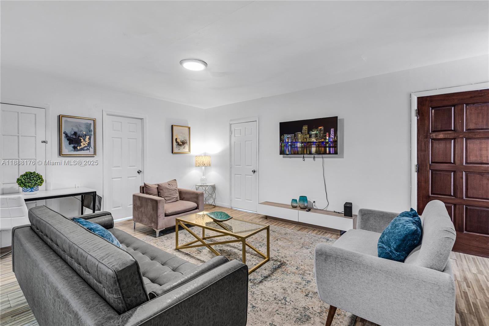 Property photo # 7