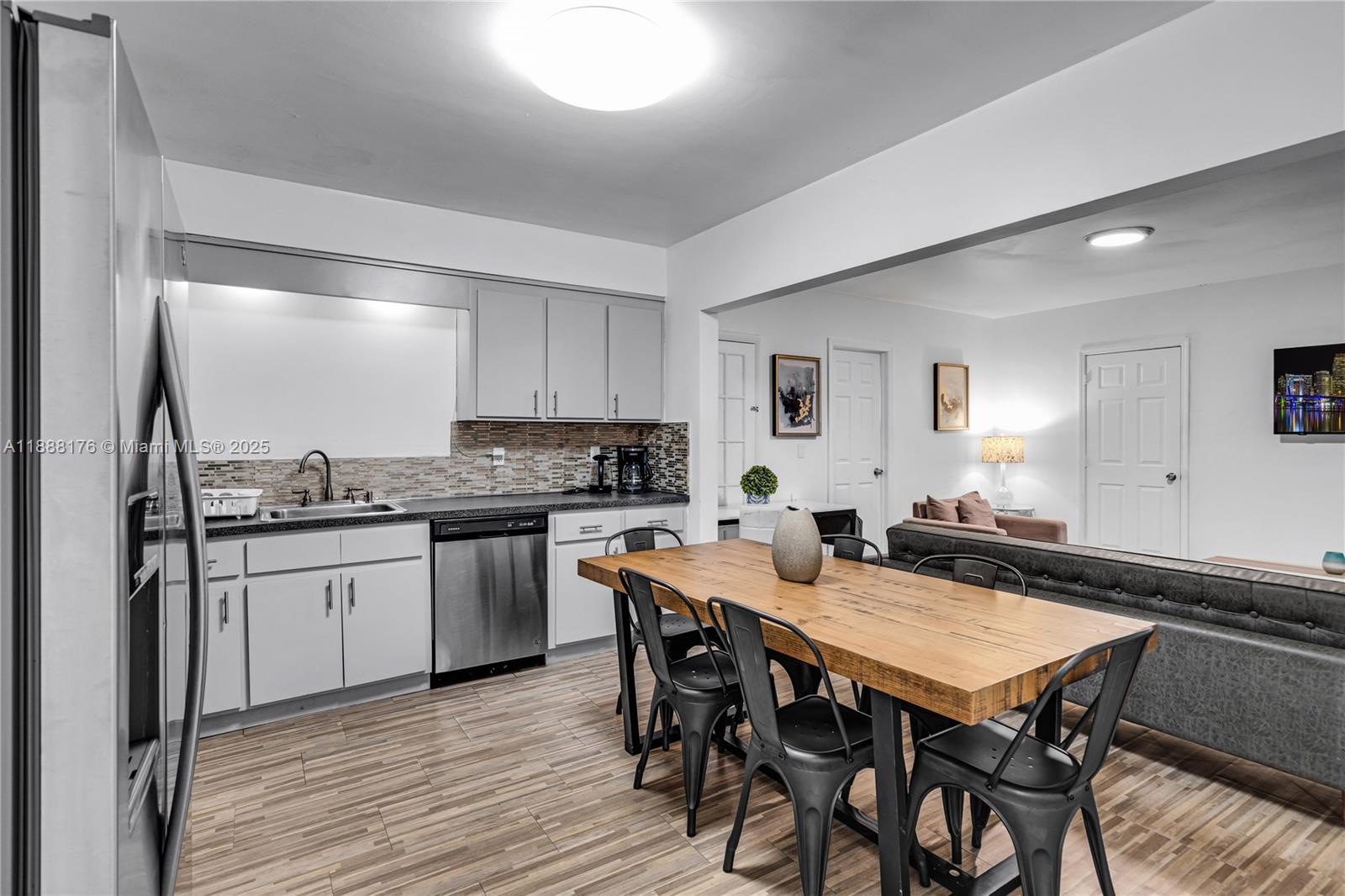 Property photo # 6