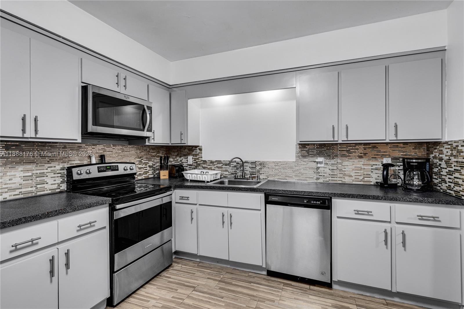 Property photo # 5