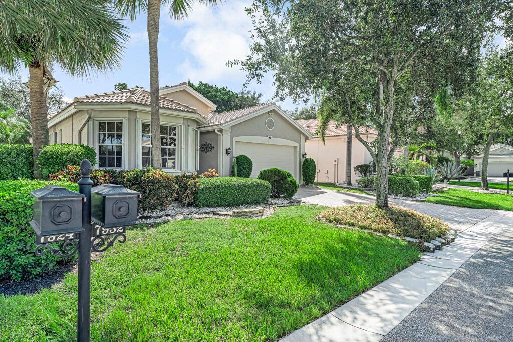 BRAND NEW ROOF! Extremely popular Indian Model! Well kept home with 2.5 baths. A/C is 1 year old and Hotwater heater 2017. Very private lot. Athletic ctr, full fitness, spa, fitness pool, resistance pool , hot tub, indoor whirlpool, indoor racquetball courts, sauna, steam, 10 tennis courts! Enjoy 6 pickleball courts, 3 bocce courts, huge tropical social pool, full serv restaurant with indoor/outdoor dining, shows, clubs, full time pro with shop, full time social director. HOA monthly fee includes just about everything! Includes: cable tv plus HBO, hi speed wi-fi/internet, full house security alarm, monitored, outside painting of the home, pressure cleaning of the roof, irrigation system, lawn and shrub maintenance too! Also included is a $400 yearly credit on restaurant cards