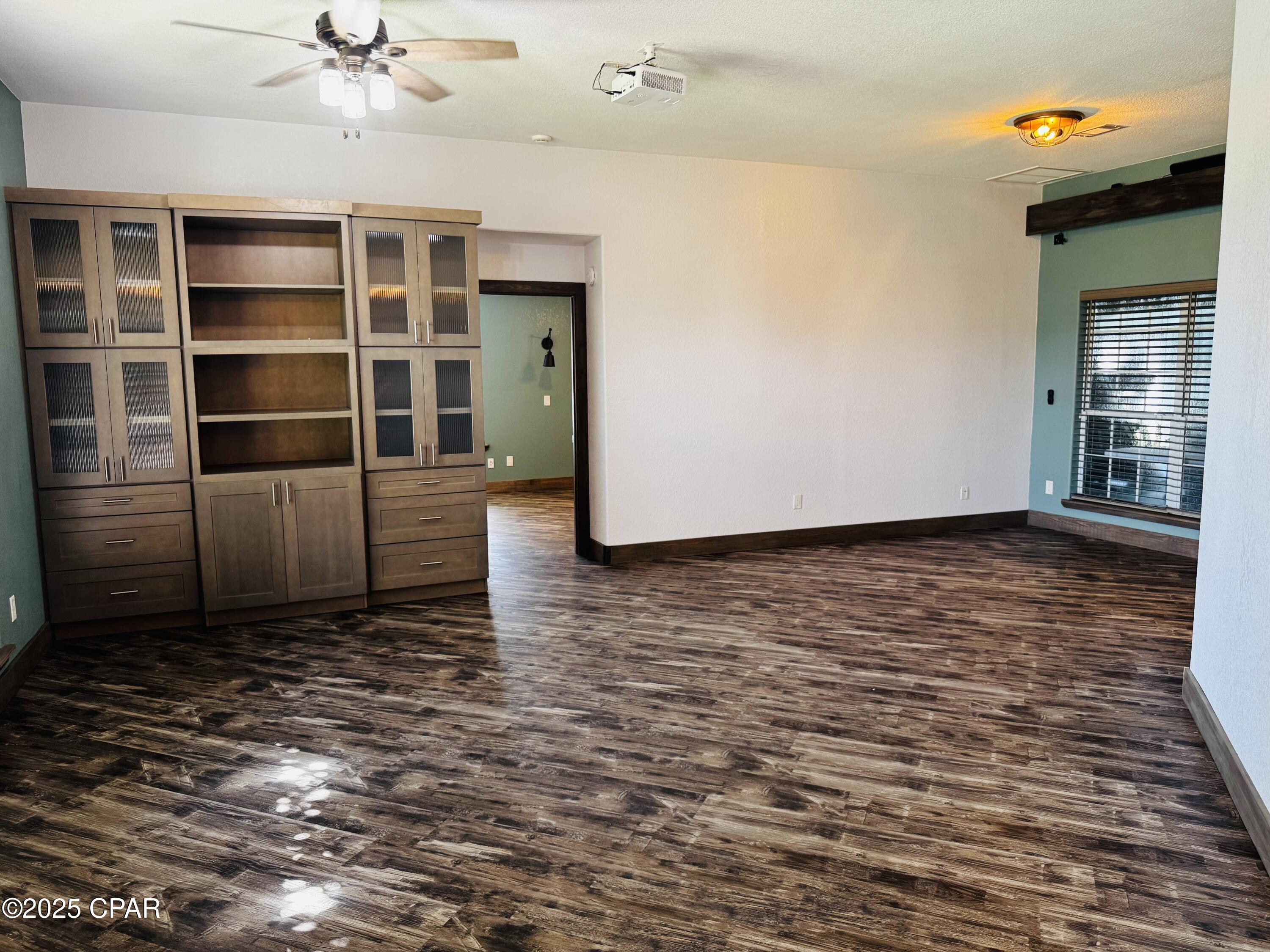 Gda3nj3zagtwhmvnfnqm8tzh7kgyfirm_wz 4zm8 Ho