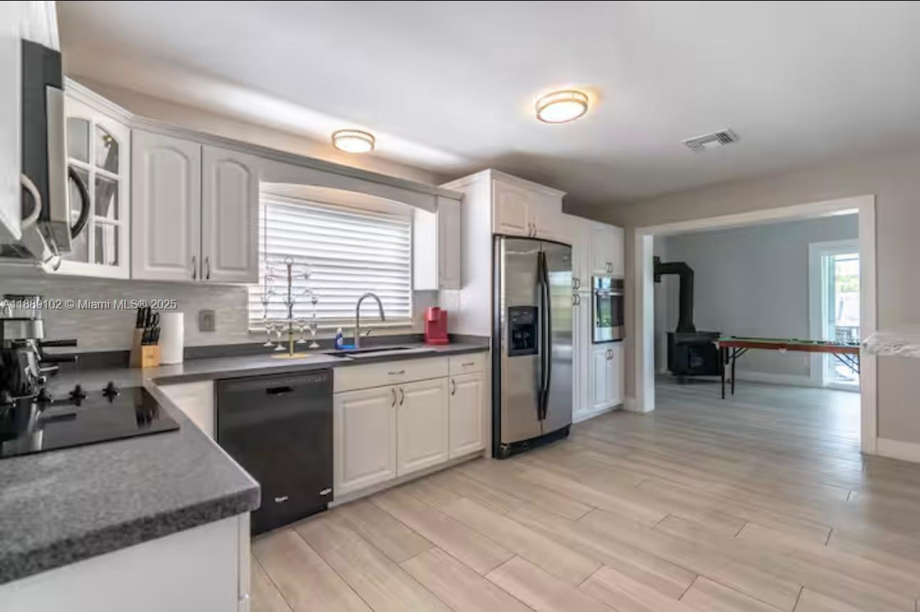 Property photo # 2