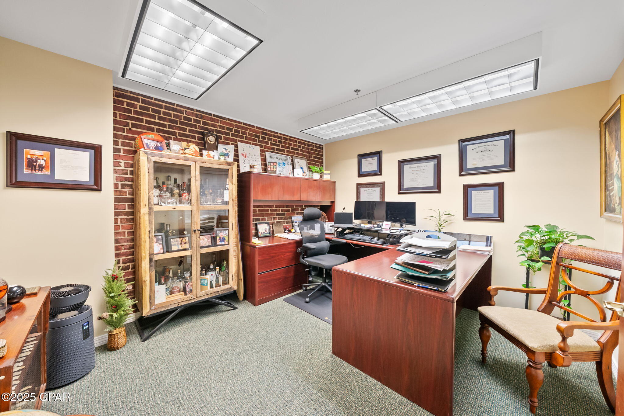 Yz7v9uhcgjrew7z25ltfyayd89arhrewliiag4kdto0