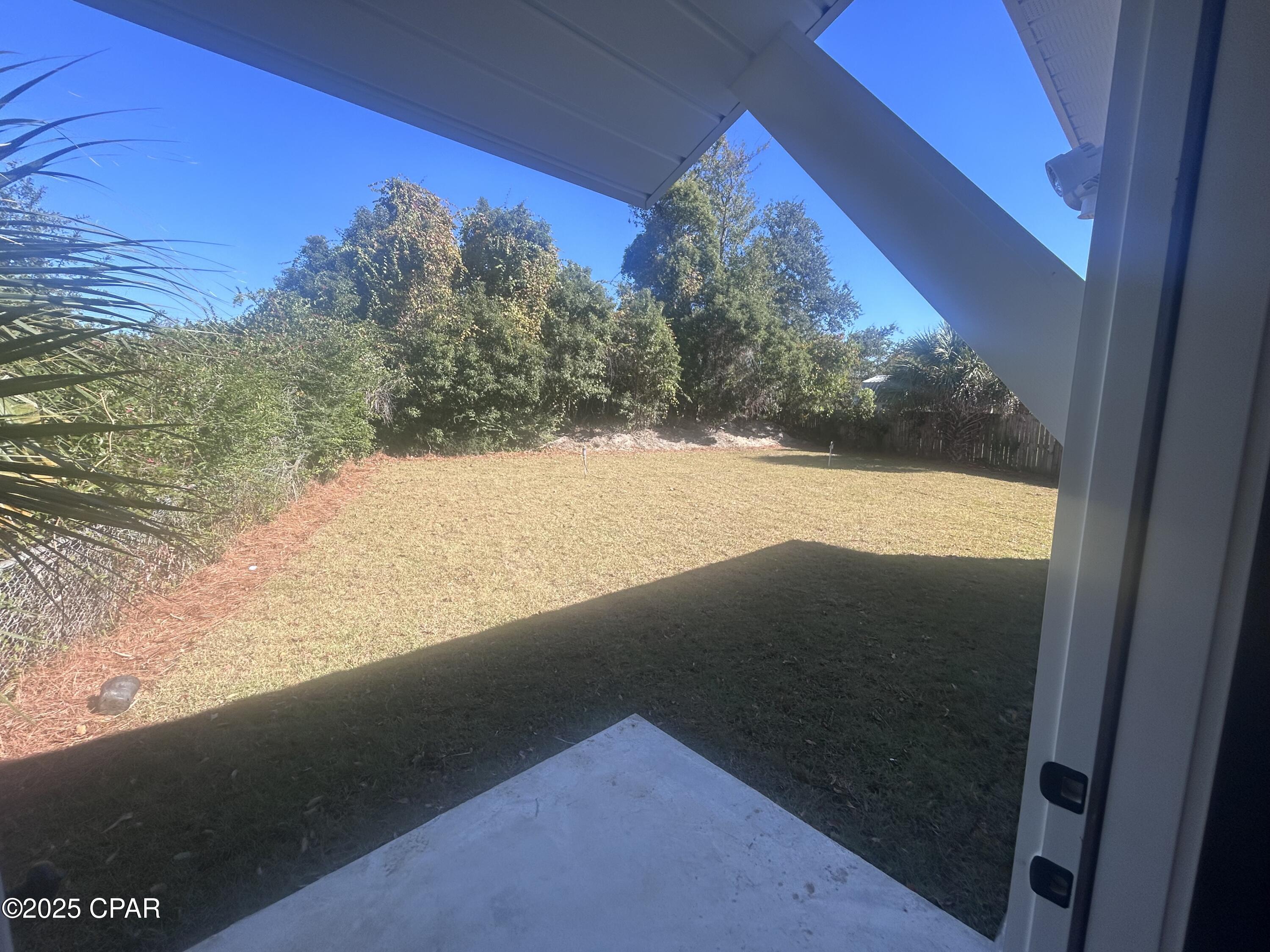 Image 3 For 922 Huntington Drive