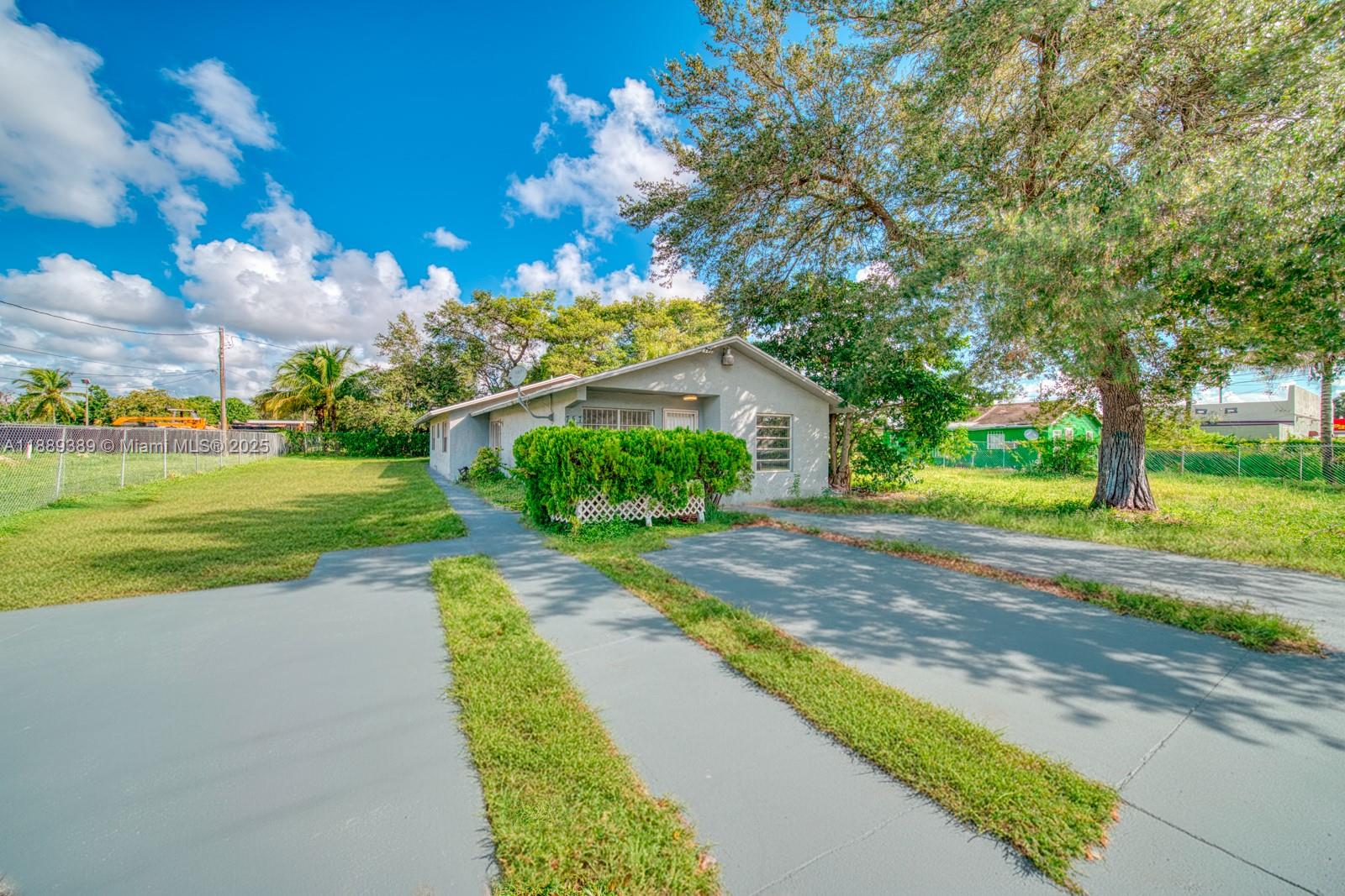 Property photo # 0
