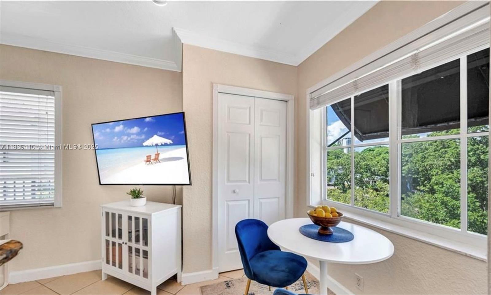 Property photo # 2