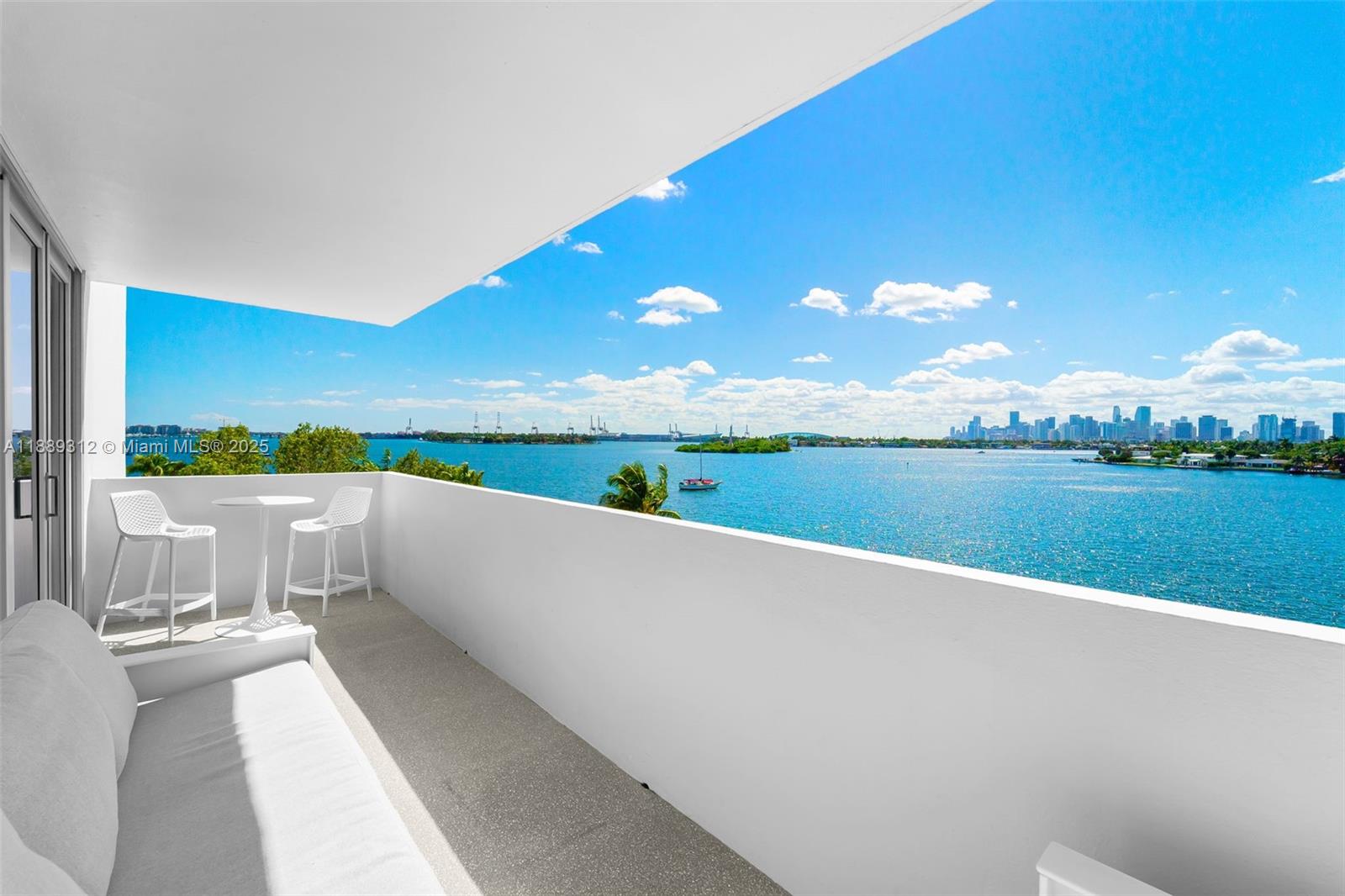 Property photo # 0