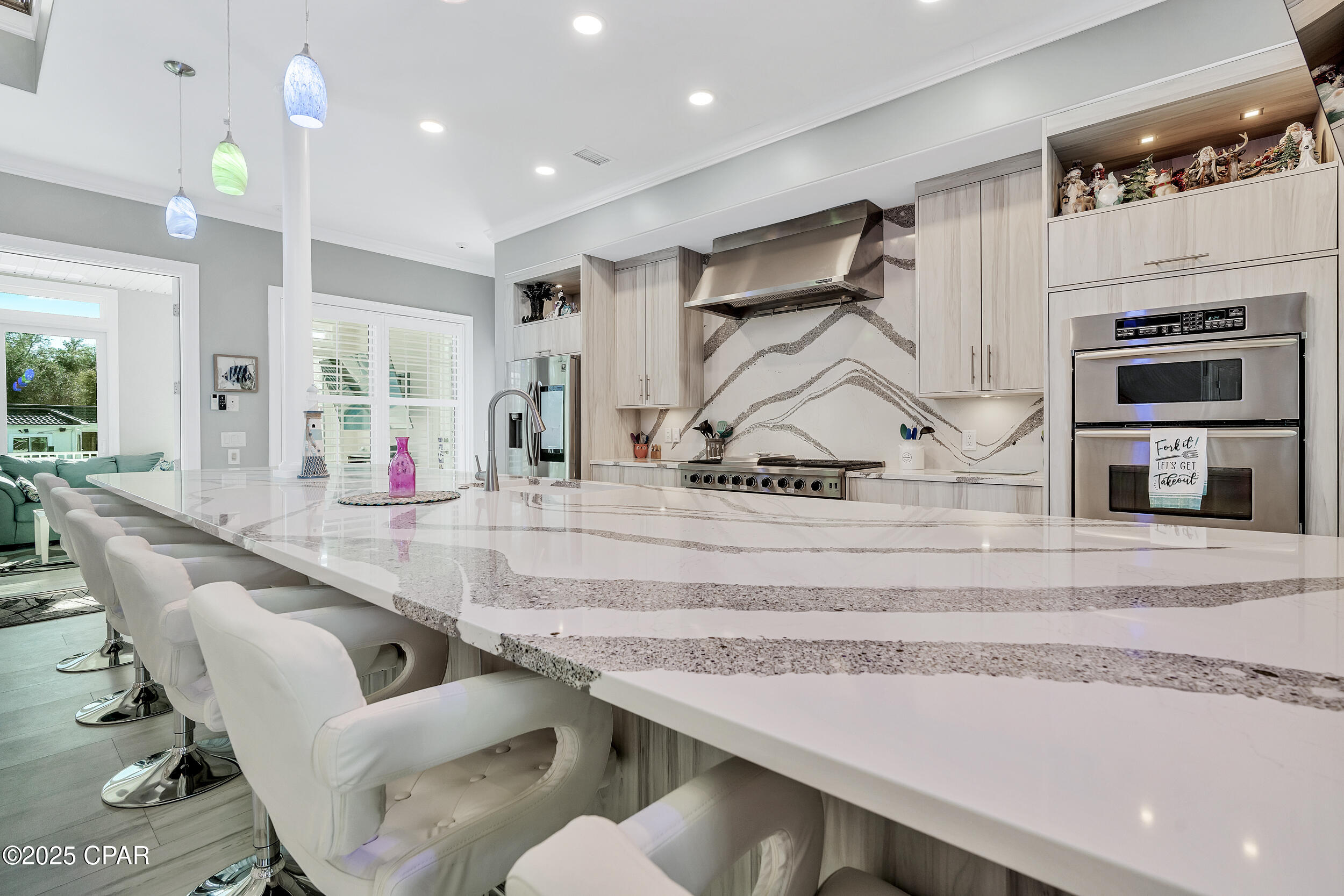 B3z_torokddaycsqw09cggaabsggj7hjli_qadgmd0m