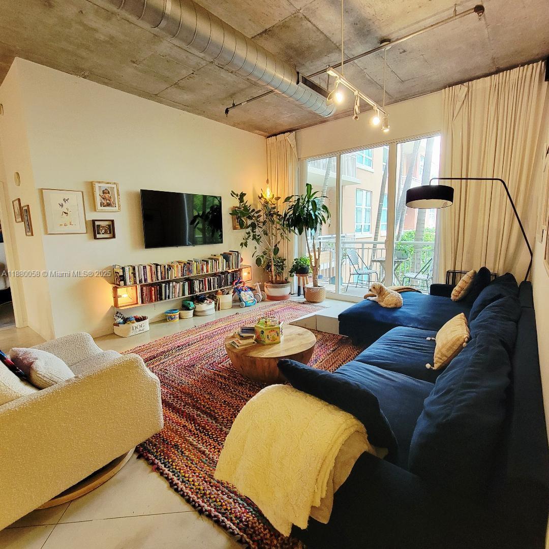 Property photo # 8