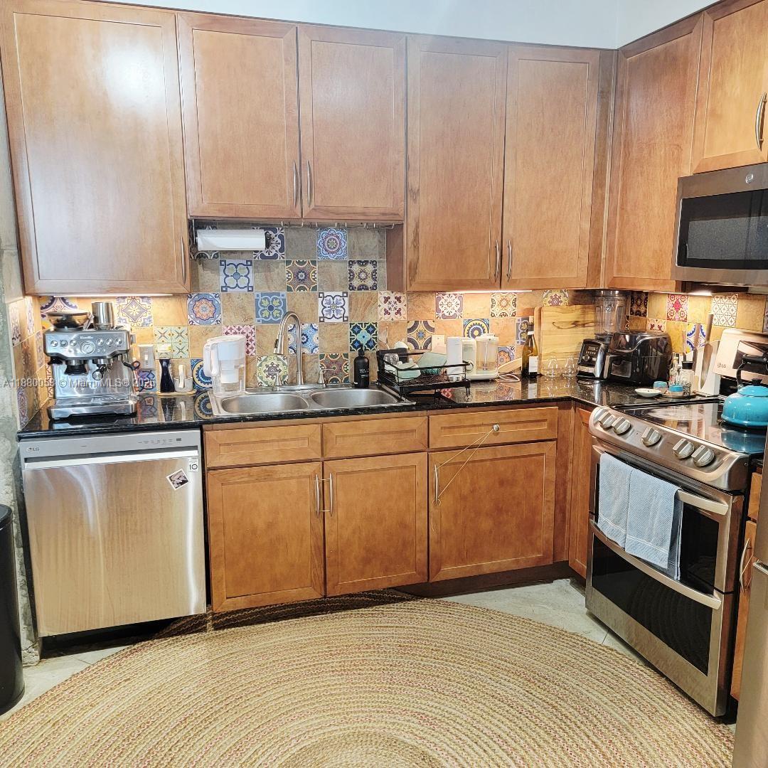 Property photo # 2
