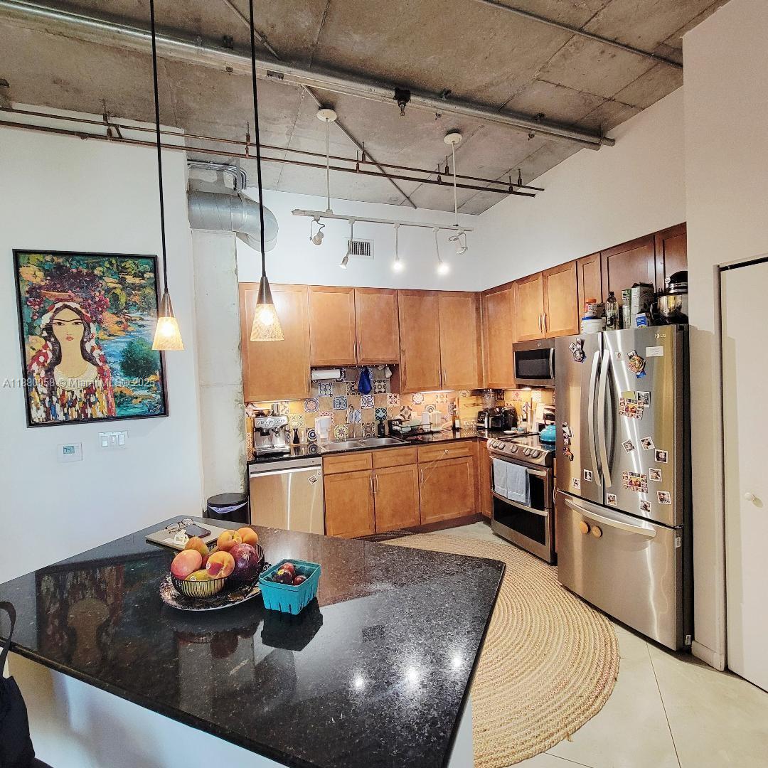 Property photo # 6