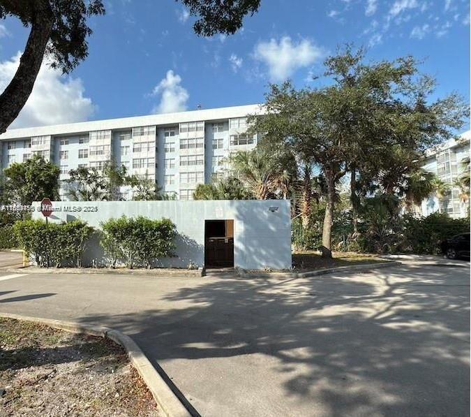Property photo # 6