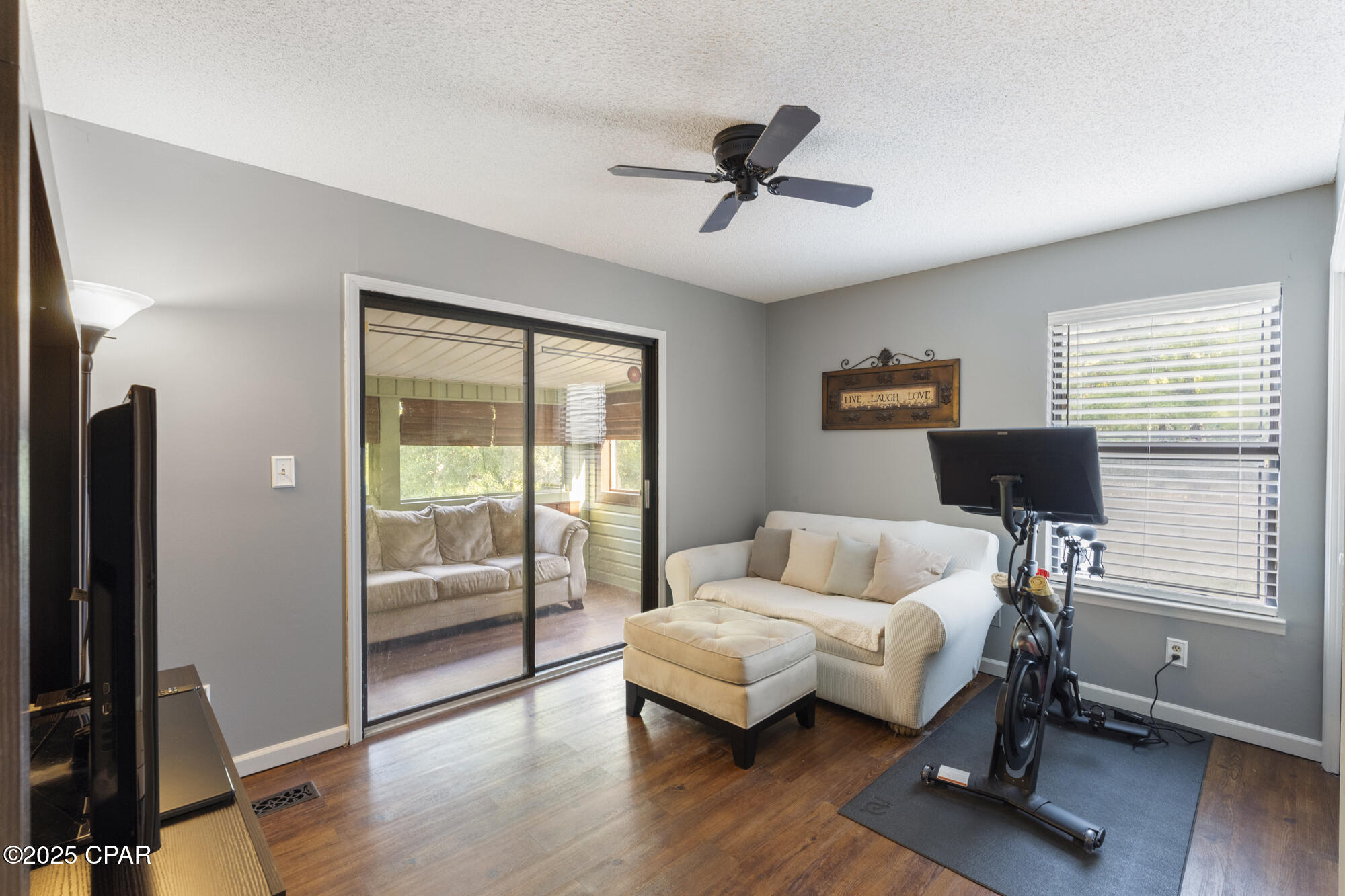 E0ar8us0nelwwx4pbbabxbg5s1kv0nk0gfmgkknanm0