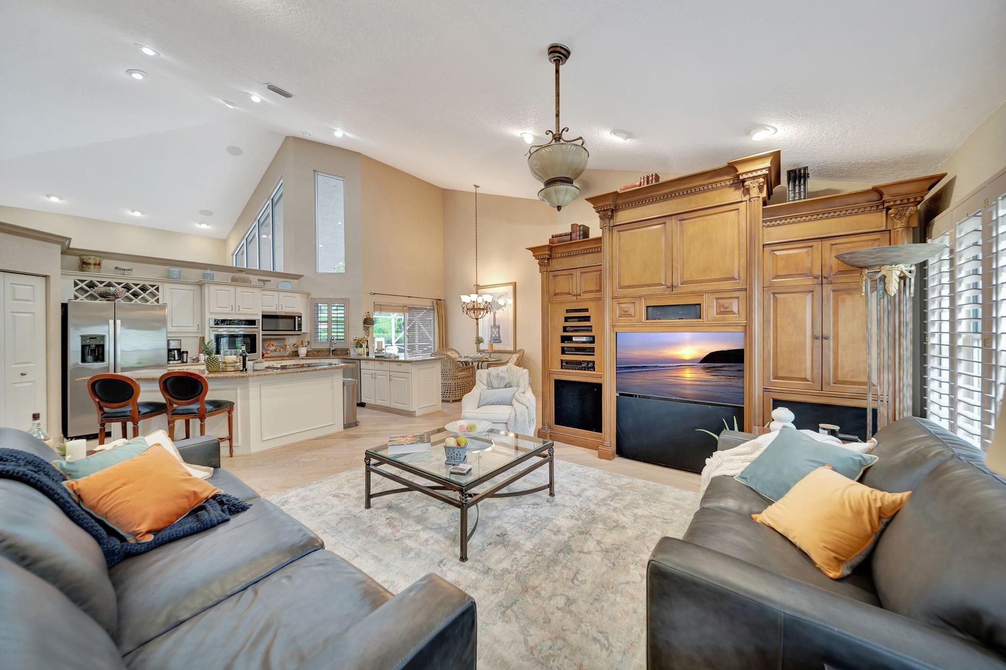 Photo 15 of home located at 4944 Chardonnay Dr, Coral Springs FL