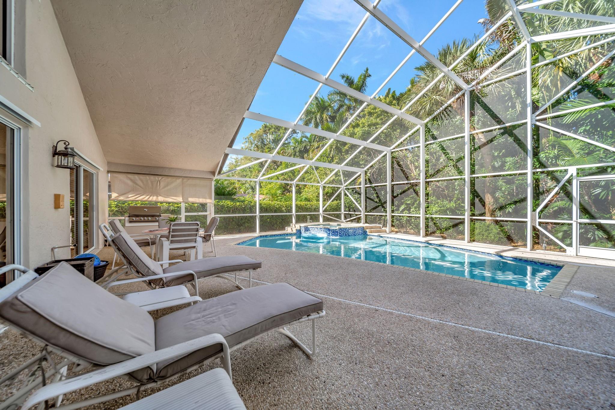 Photo 56 of home located at 4944 Chardonnay Dr, Coral Springs FL