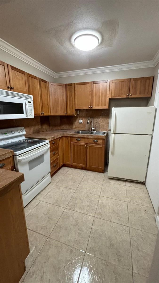 Property photo # 6