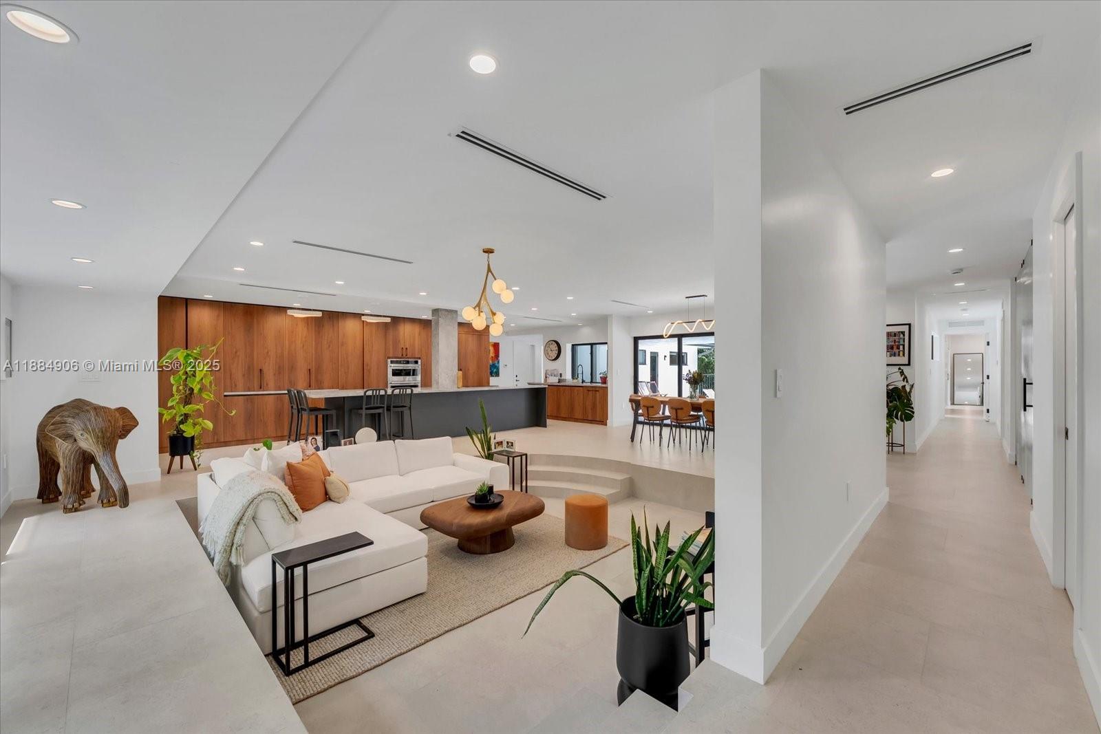 3111 Anderson Rd, Coral Gables, Florida 33134