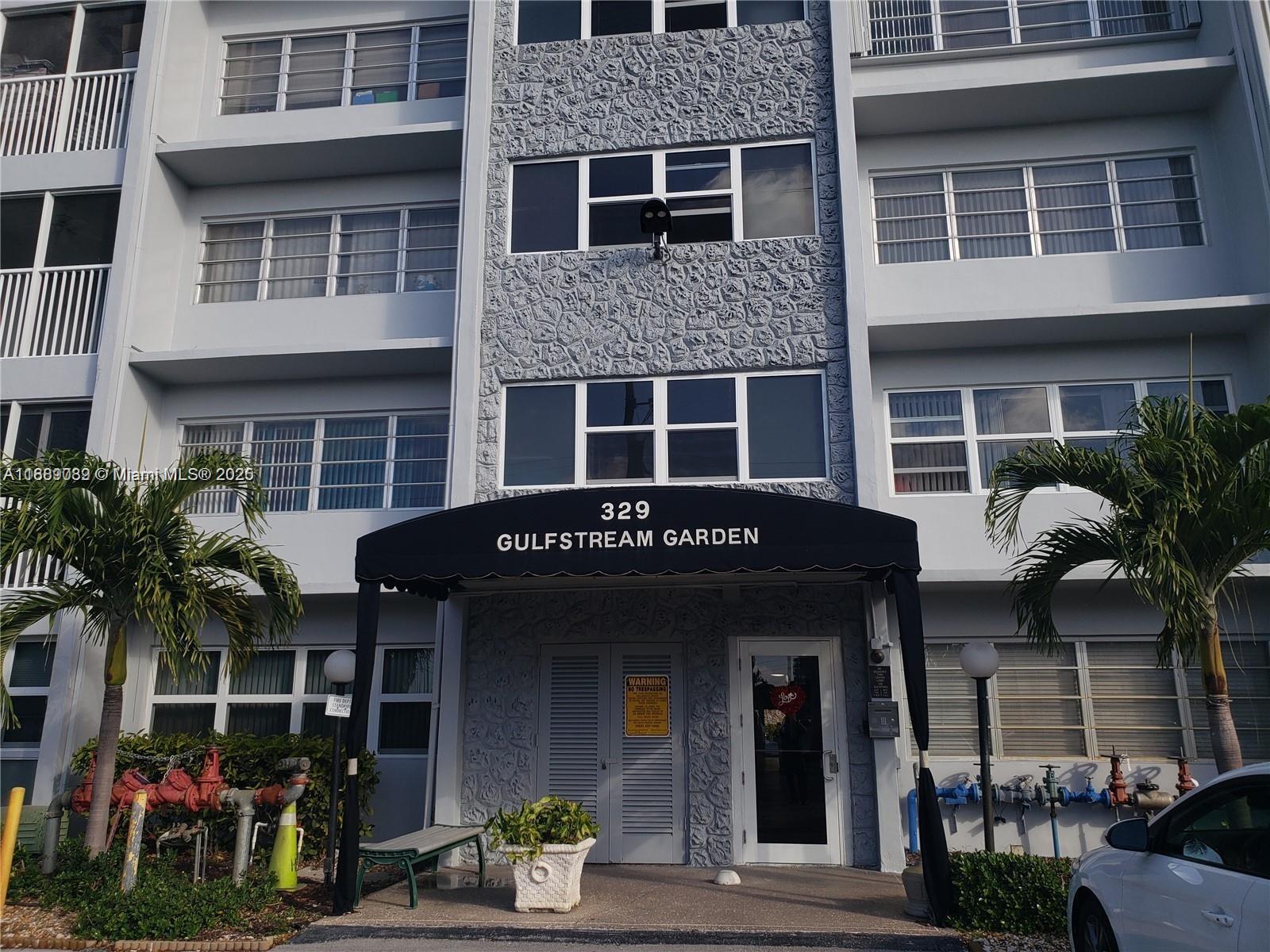 Second Gulfstream Garden