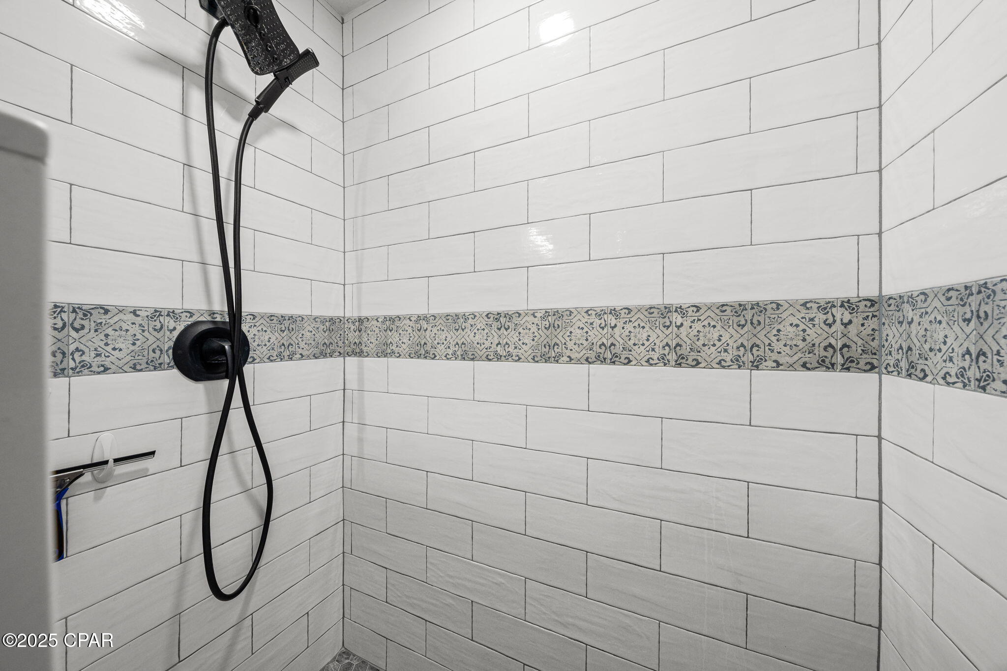 L12l2ryietwpx8rzanjg2xym8mwbetkspqmclryh5yg