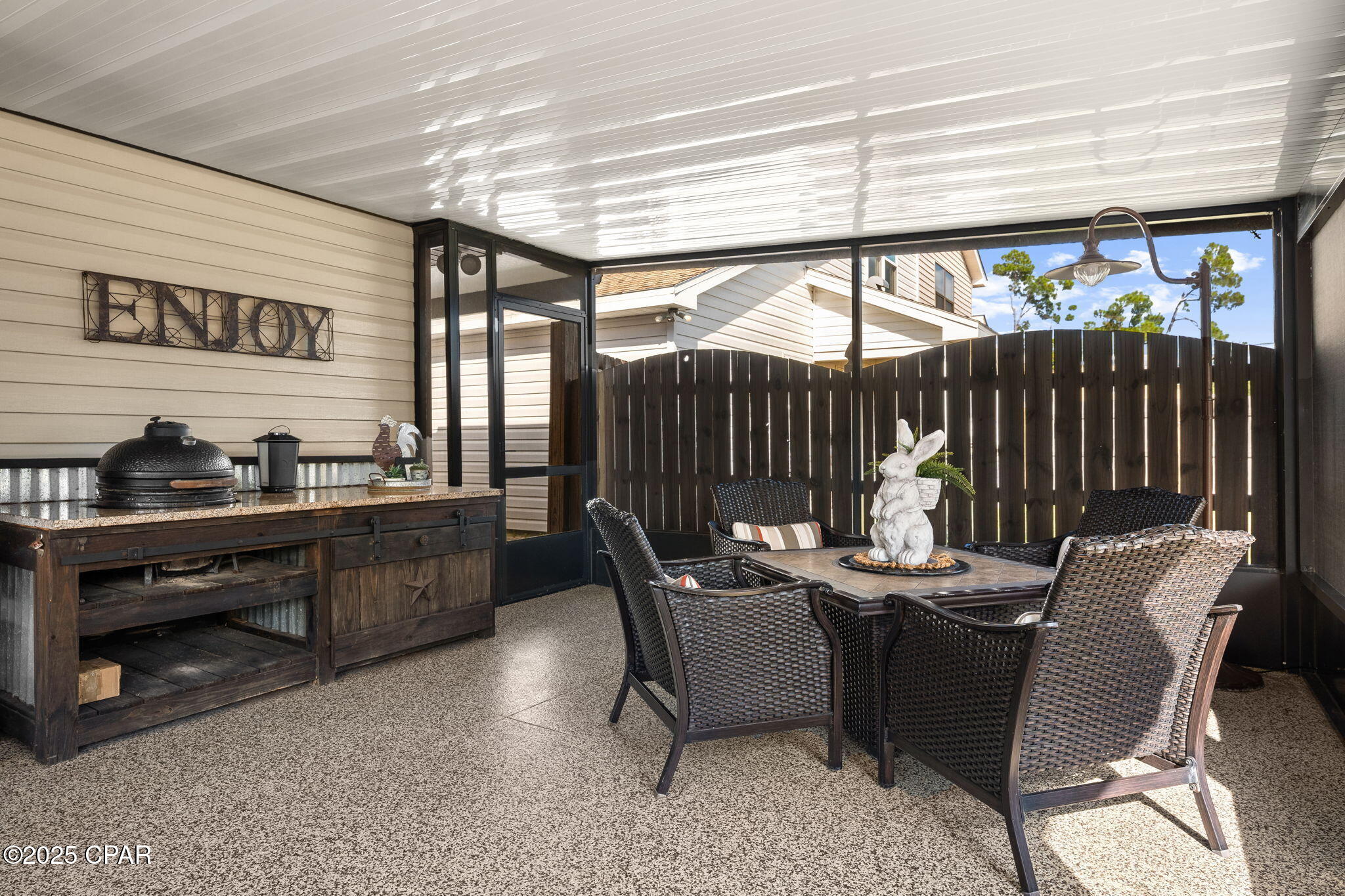 Bgjmfz0si1yewtznv1jh7jxizkifpd4kkonxuiuutpk