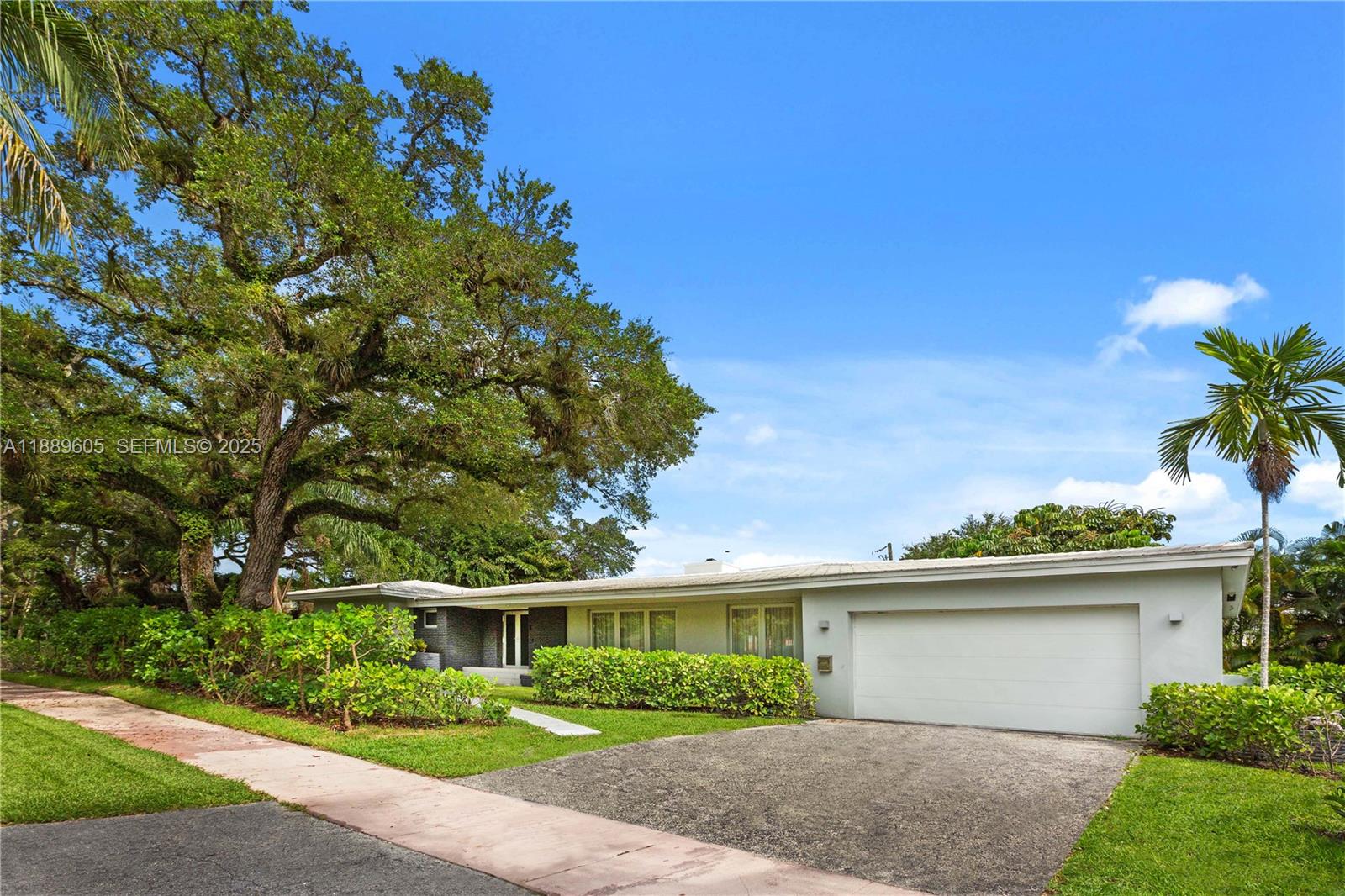 520 Castania Ave, Coral Gables, Florida 33146