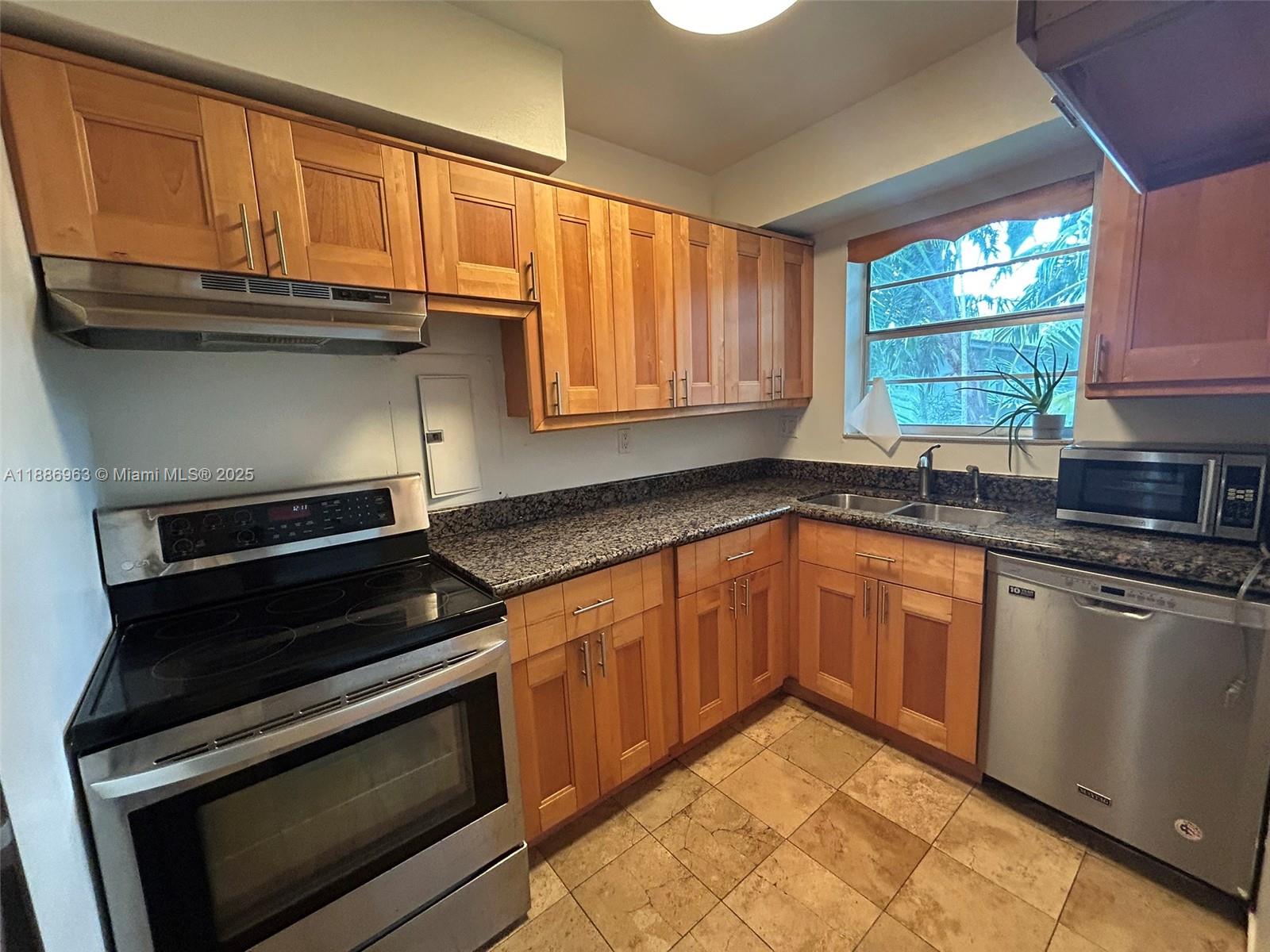 Property photo # 5