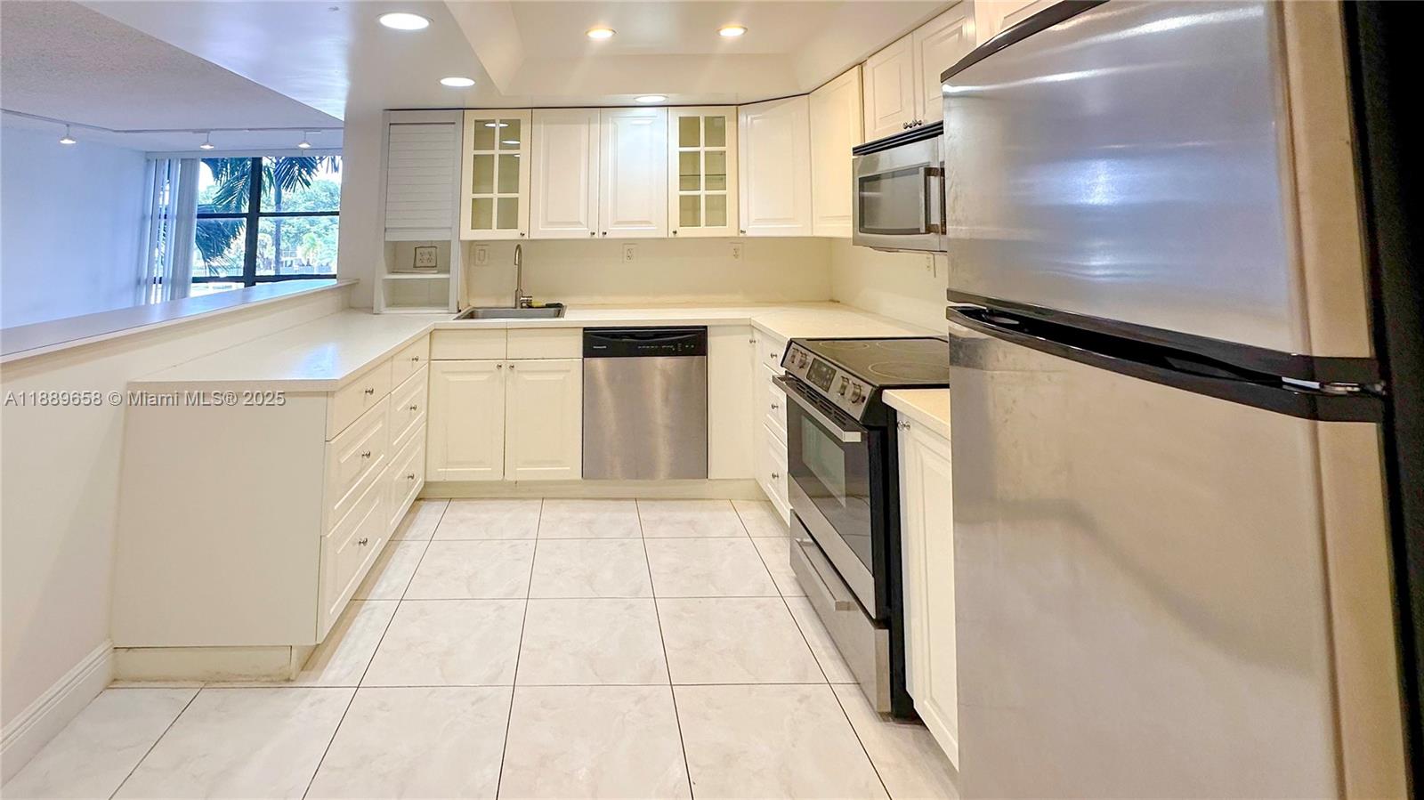 Oceanview Park Condo