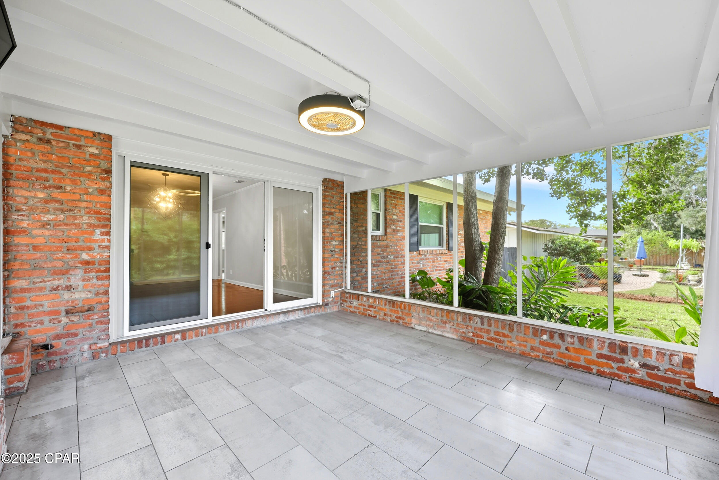 C4umakeggti5hlyrmc3krp6_qgri9iwpasrkja6g9ha