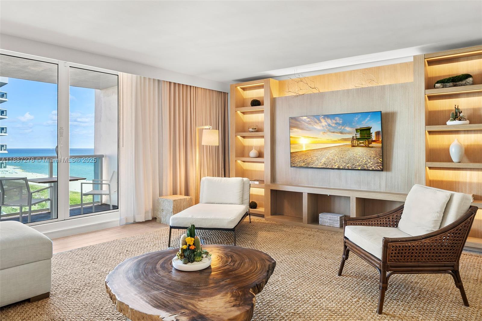 102 24th St Unit 1215, Miami Beach, Florida 33139