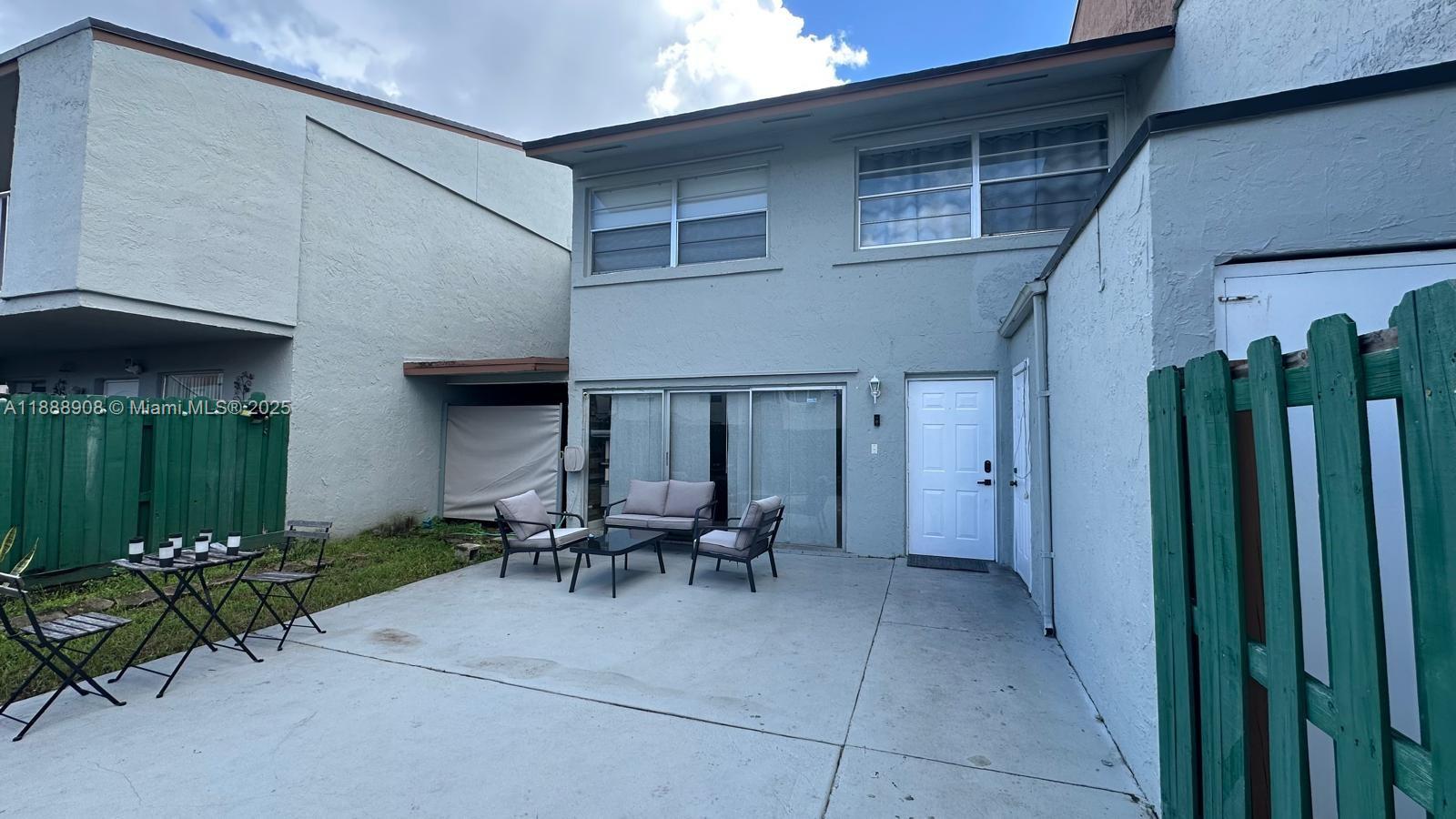 Property photo # 0