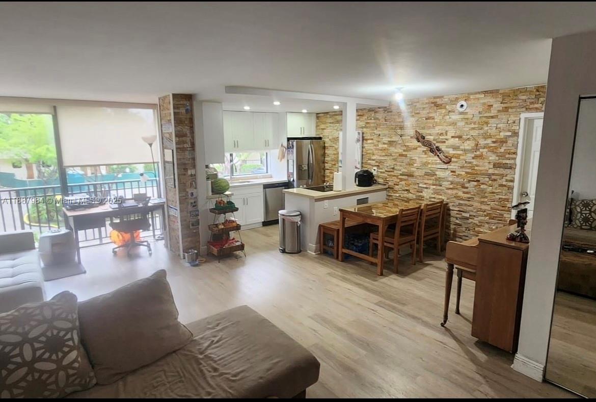 Property photo # 6