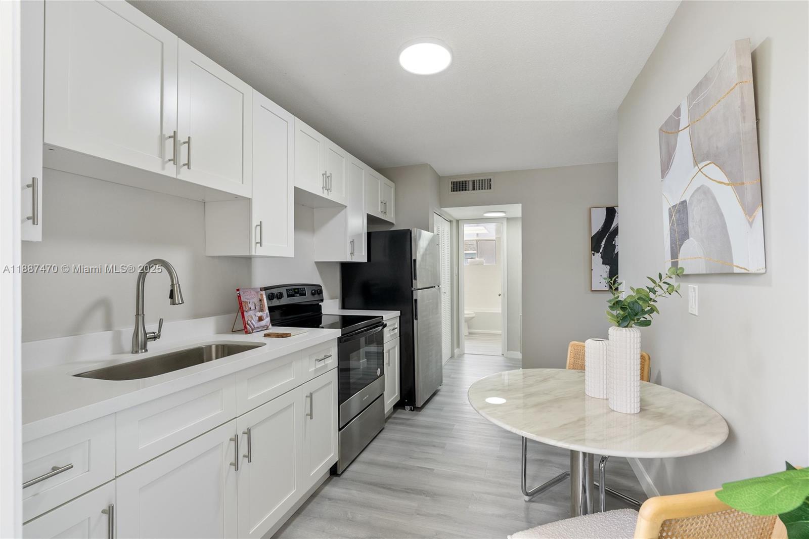 Property photo # 2