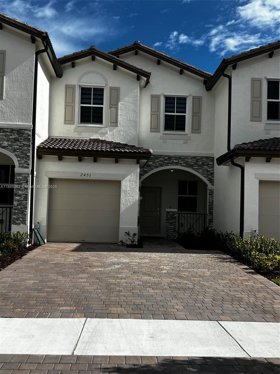 Property photo # 0