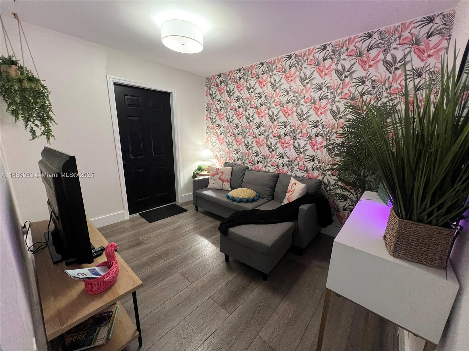 Property photo # 4