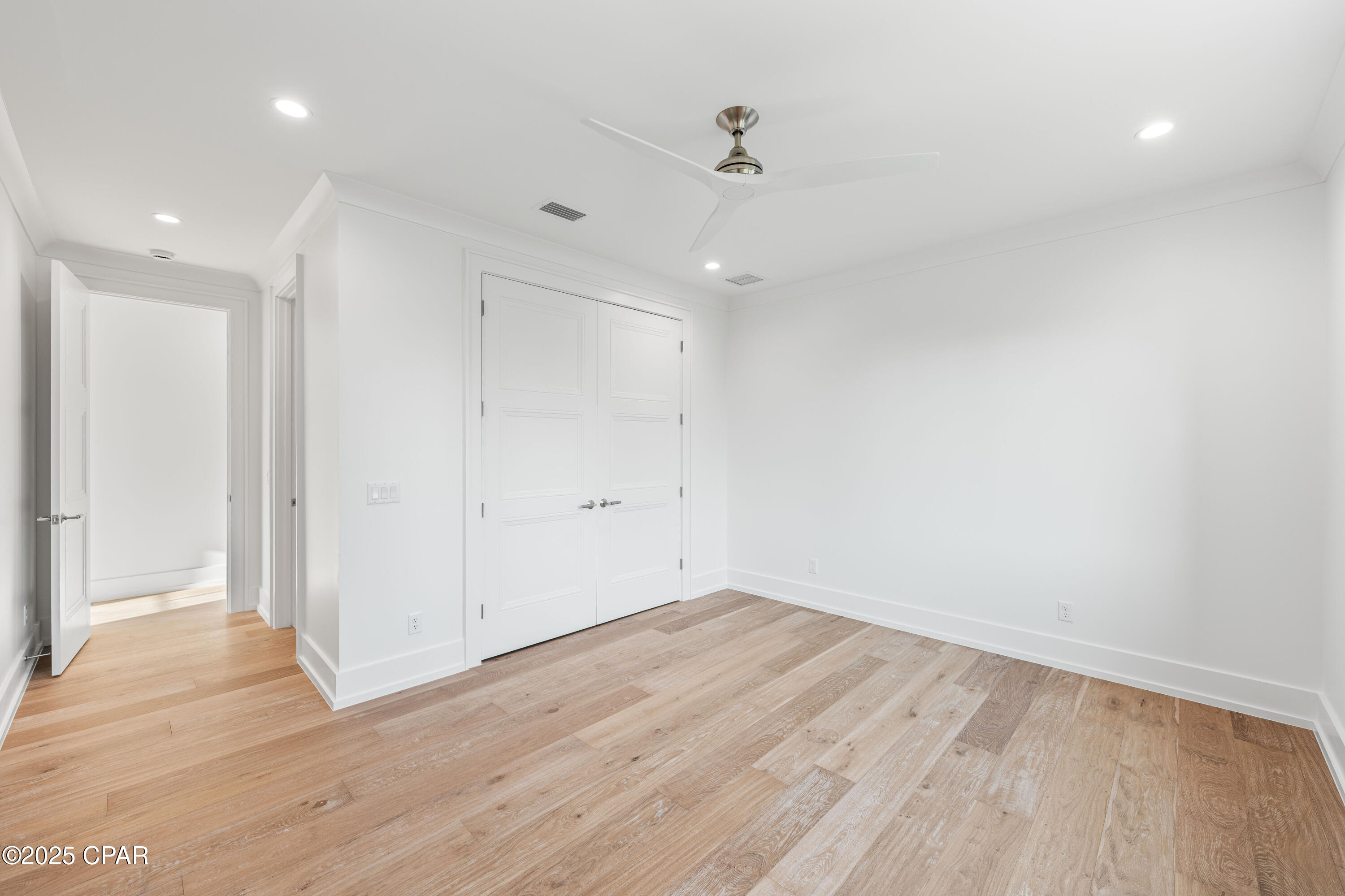 C04v4oneirlsxsx42pag4mdpxqxhk5c5bhaik6gcnpu