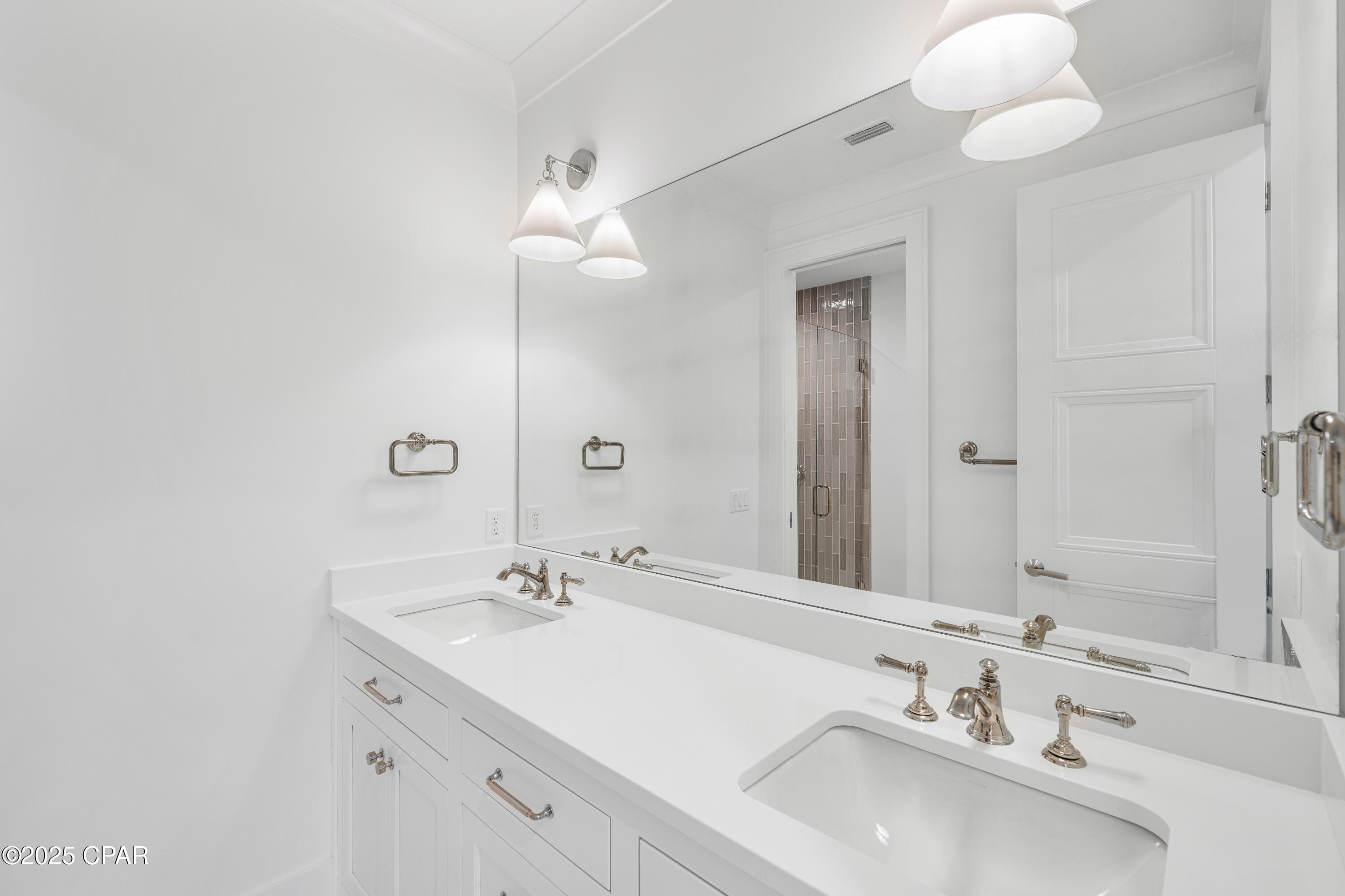 Znibts5o4bmar1c_qwyxefmz1bgckiuv7kdkakckdmg