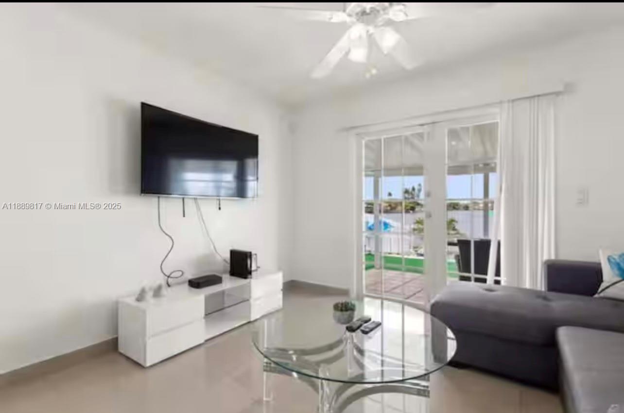 Property photo # 4