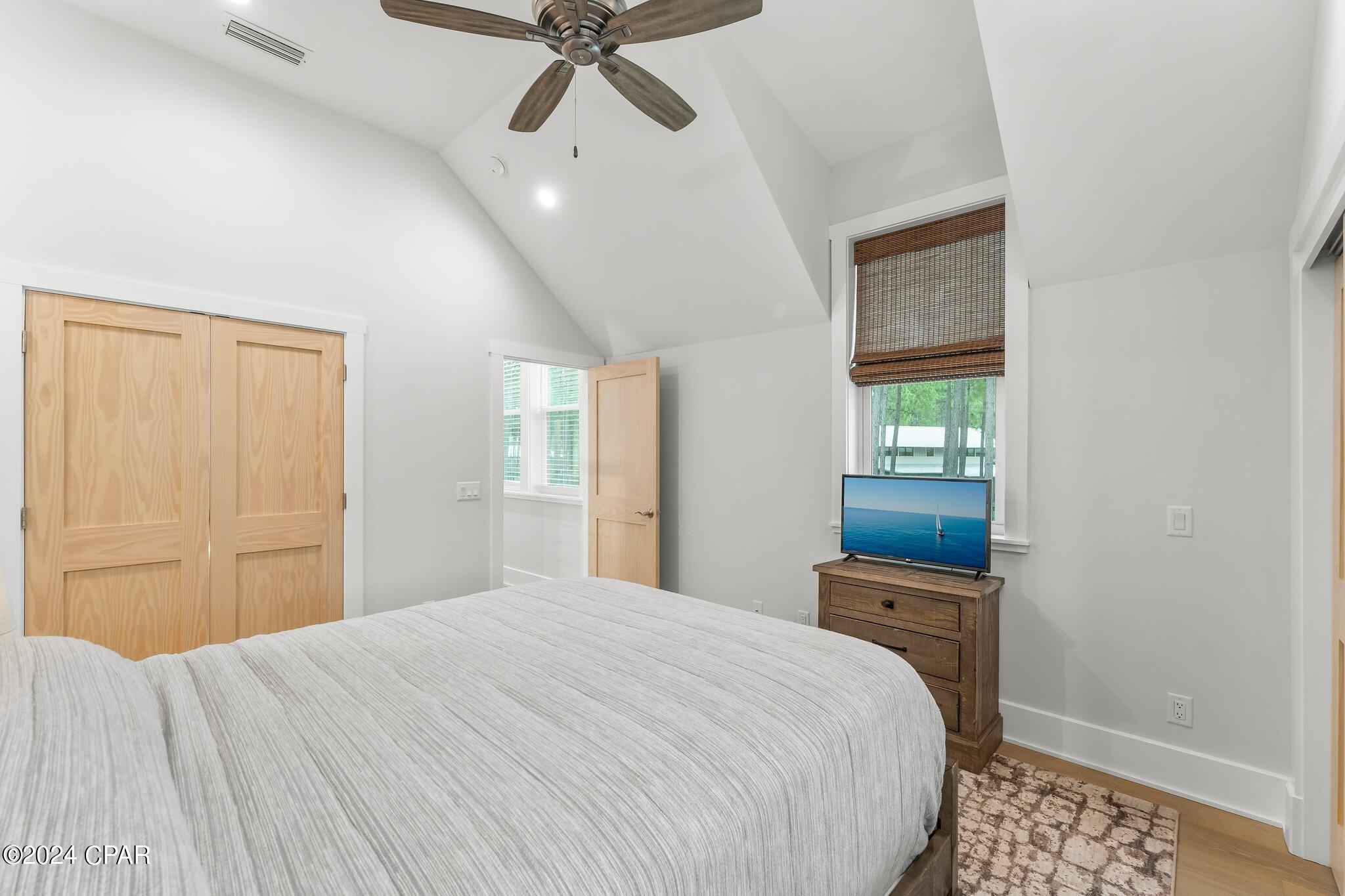 Ayu_qlif5biuezjmjsqgw7ef4jicud4iaz7niwegsbc